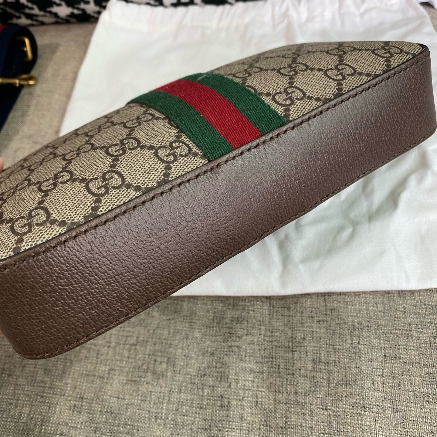 【預訂貨品】Gucci老花相機包