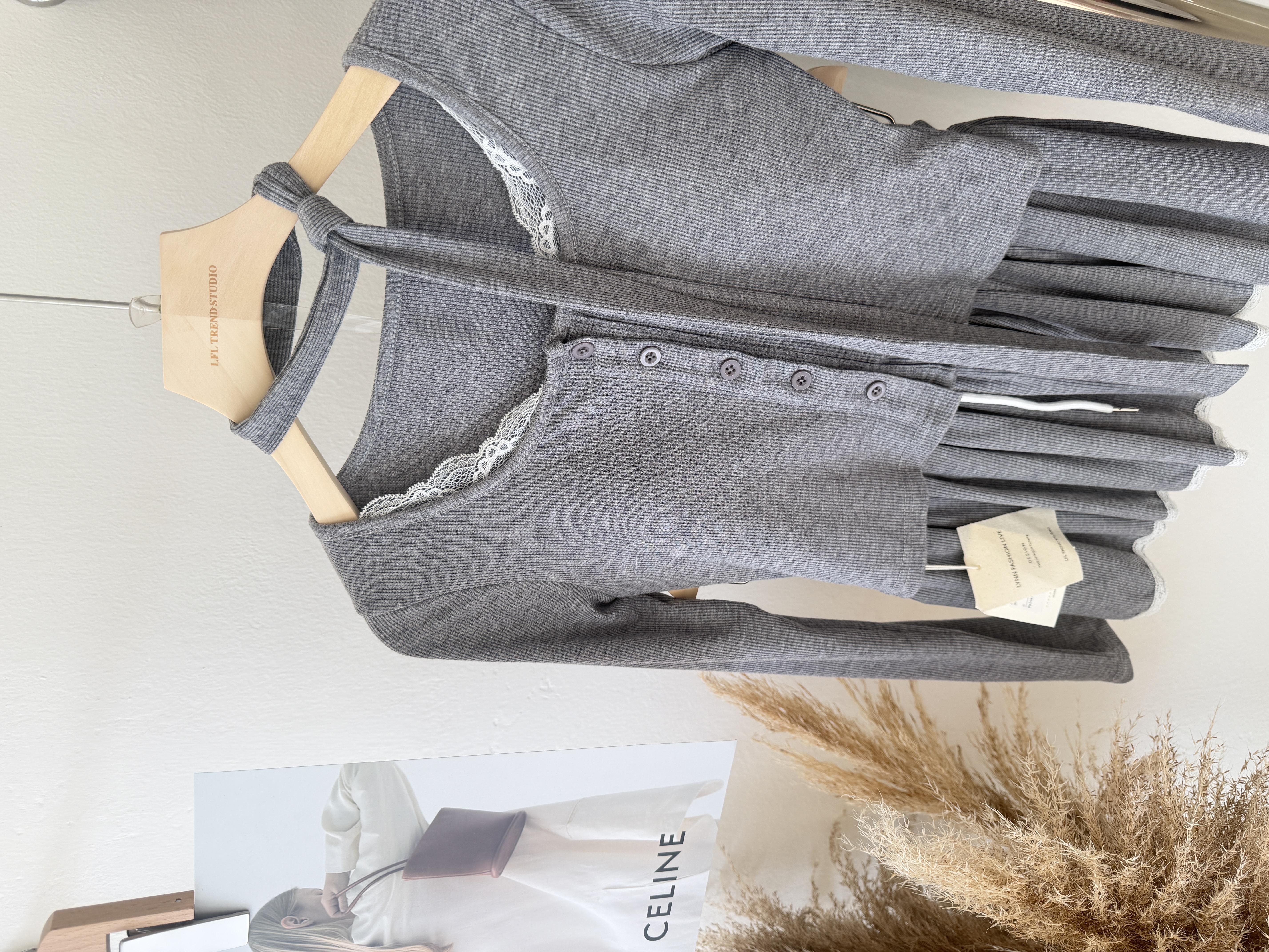 6360 爆款蕾丝拼接两件套