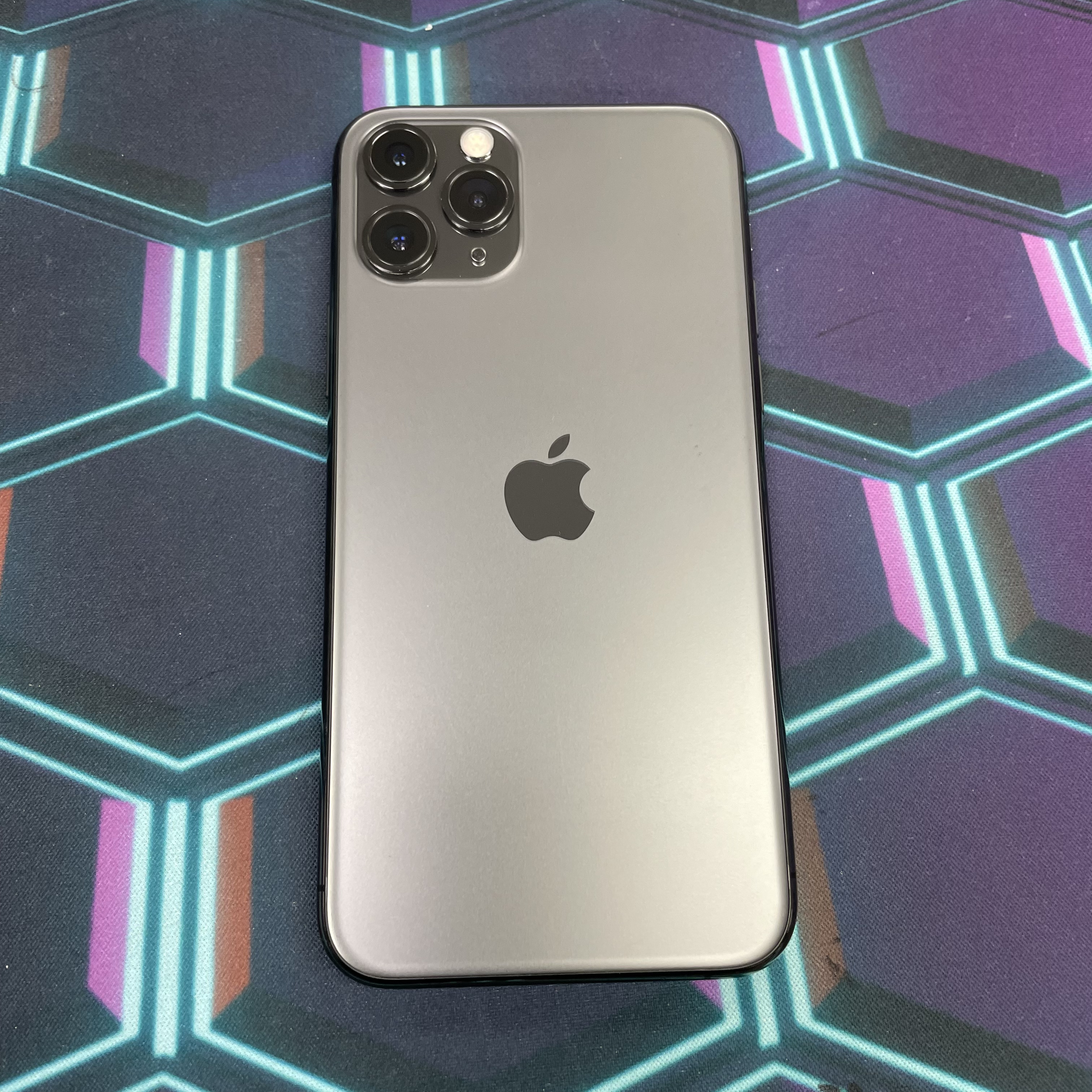 *8137 11 pro 勁靚機 256GB 電92 黑色 black