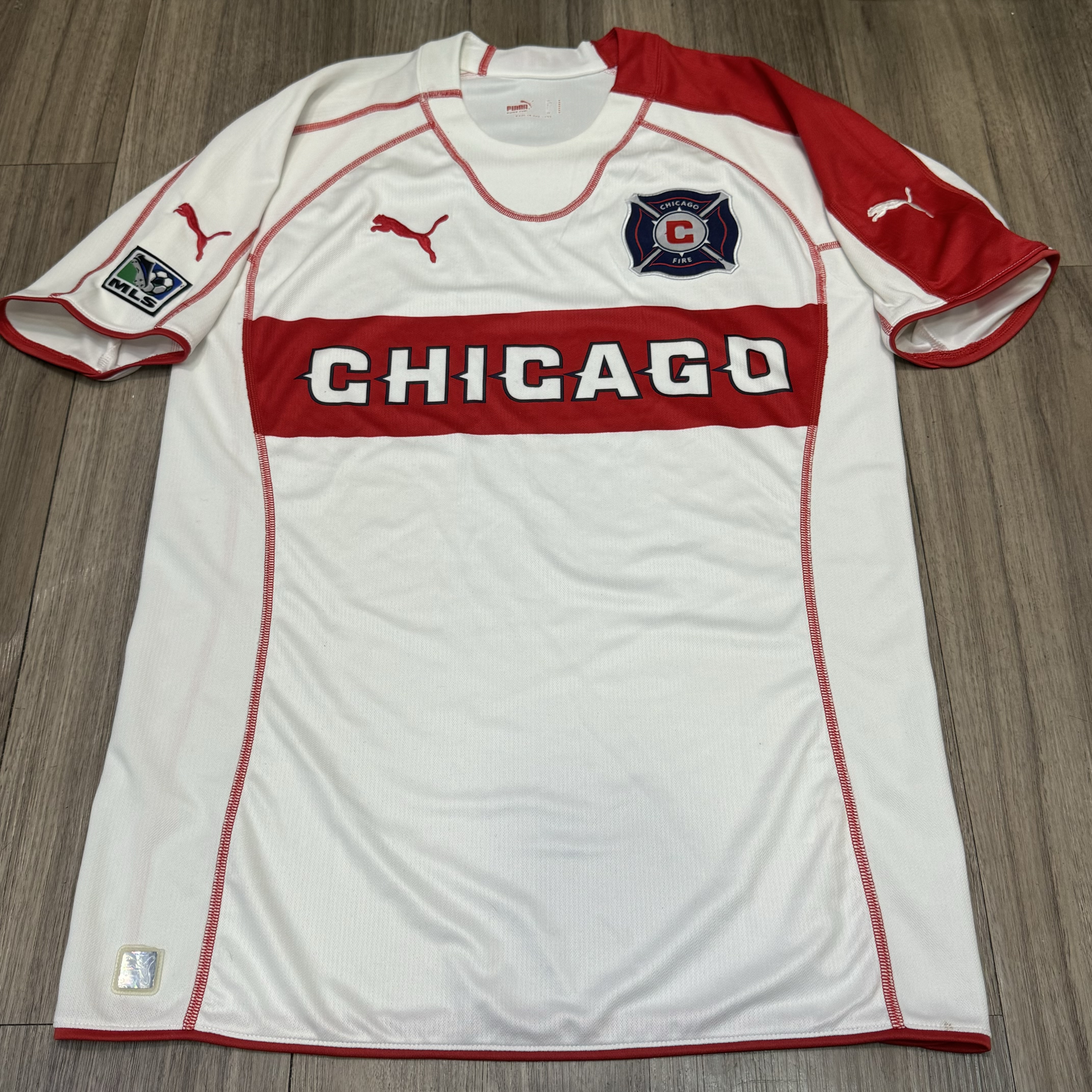 Chicago Fire 2005 away shirt