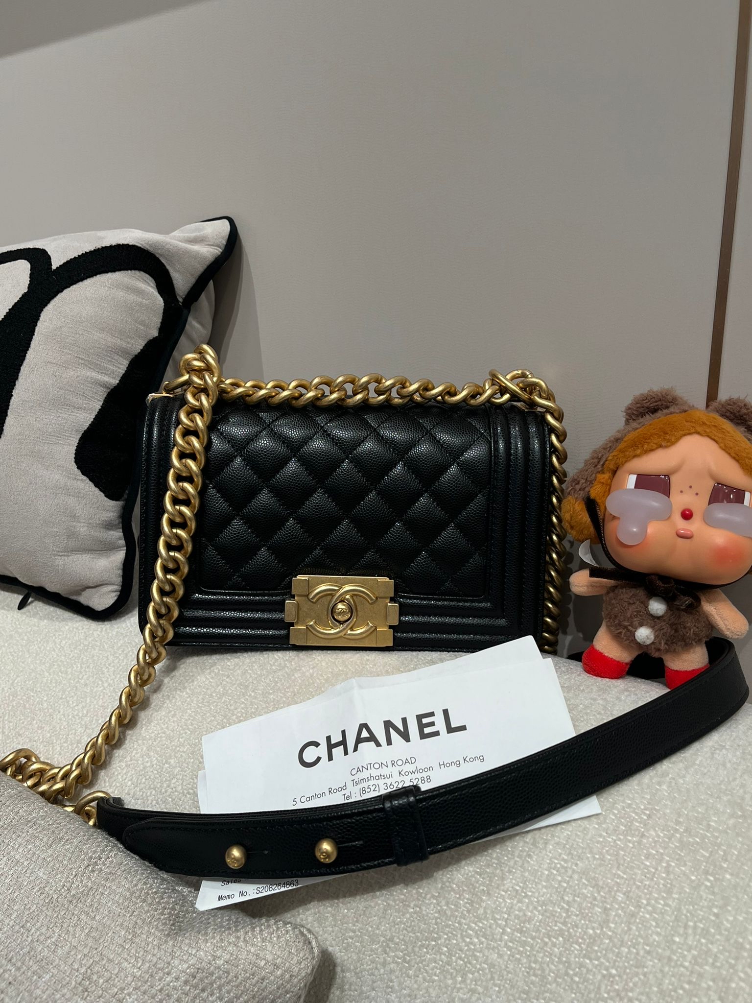 Chanel Boy 20cm A67085 黑色魚子醬牛皮金扣 100%Authentic,98%new ✅專門店收據✅晶片✅塵袋✅box