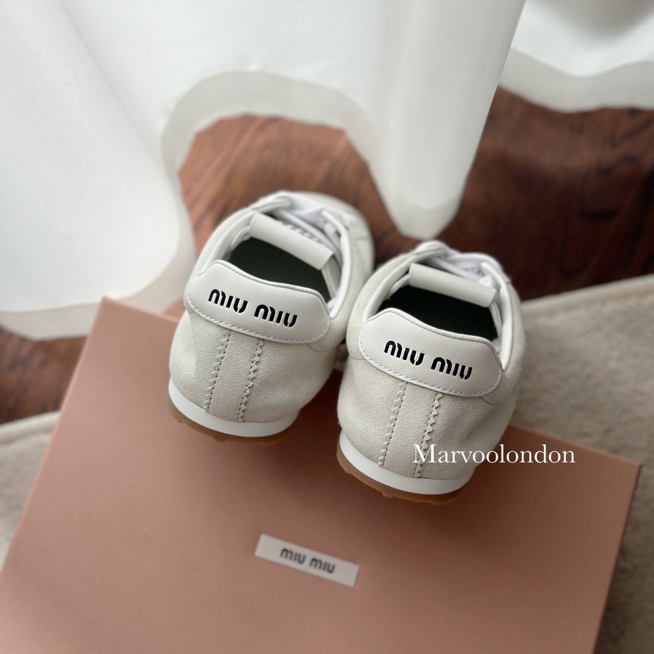 限時優惠✨訂貨📮MIUMIU PLUME sneaker    Size 36/36.5/37.5/38-39/40