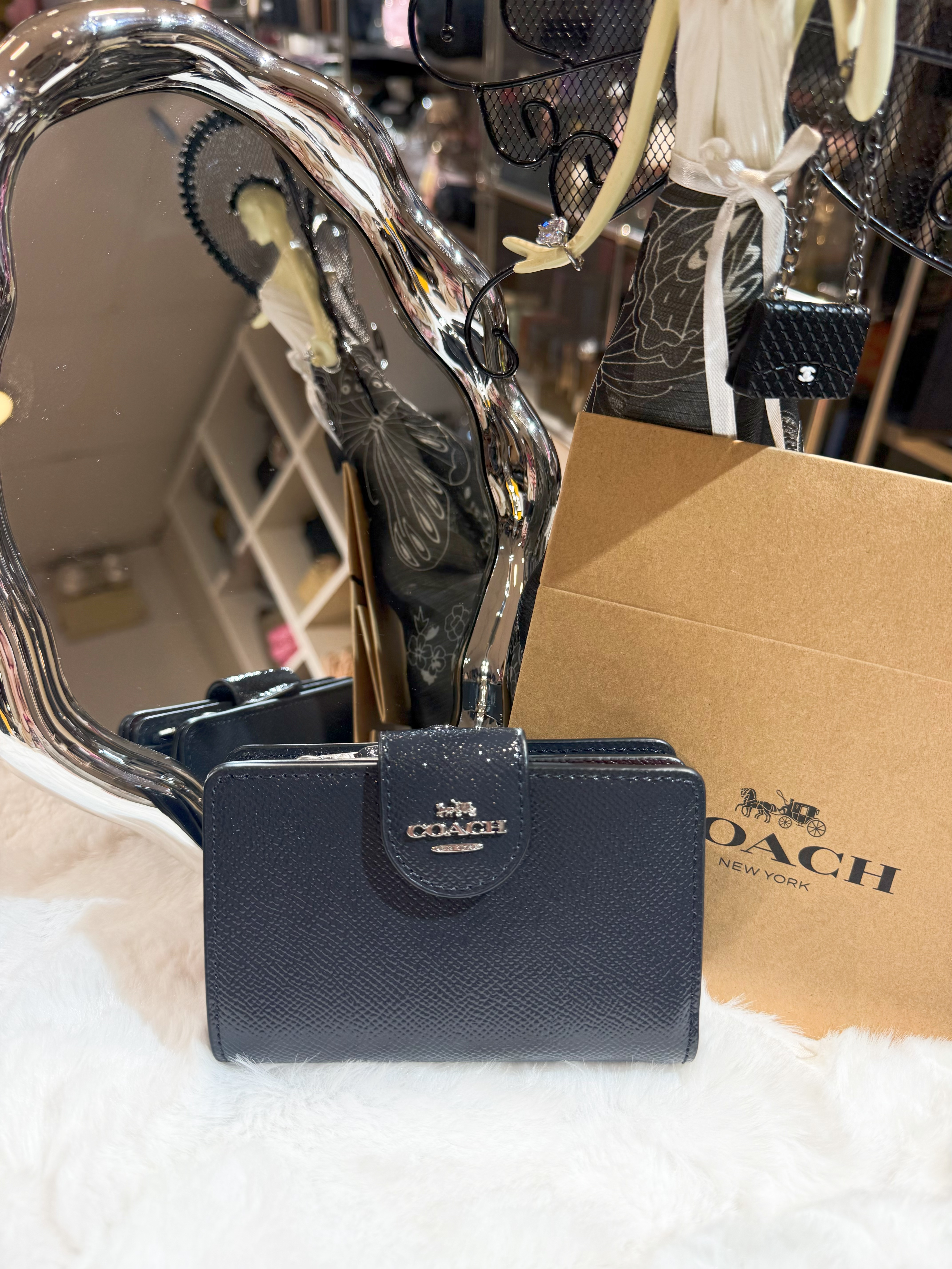 Coach medium wallet pat/navy/s