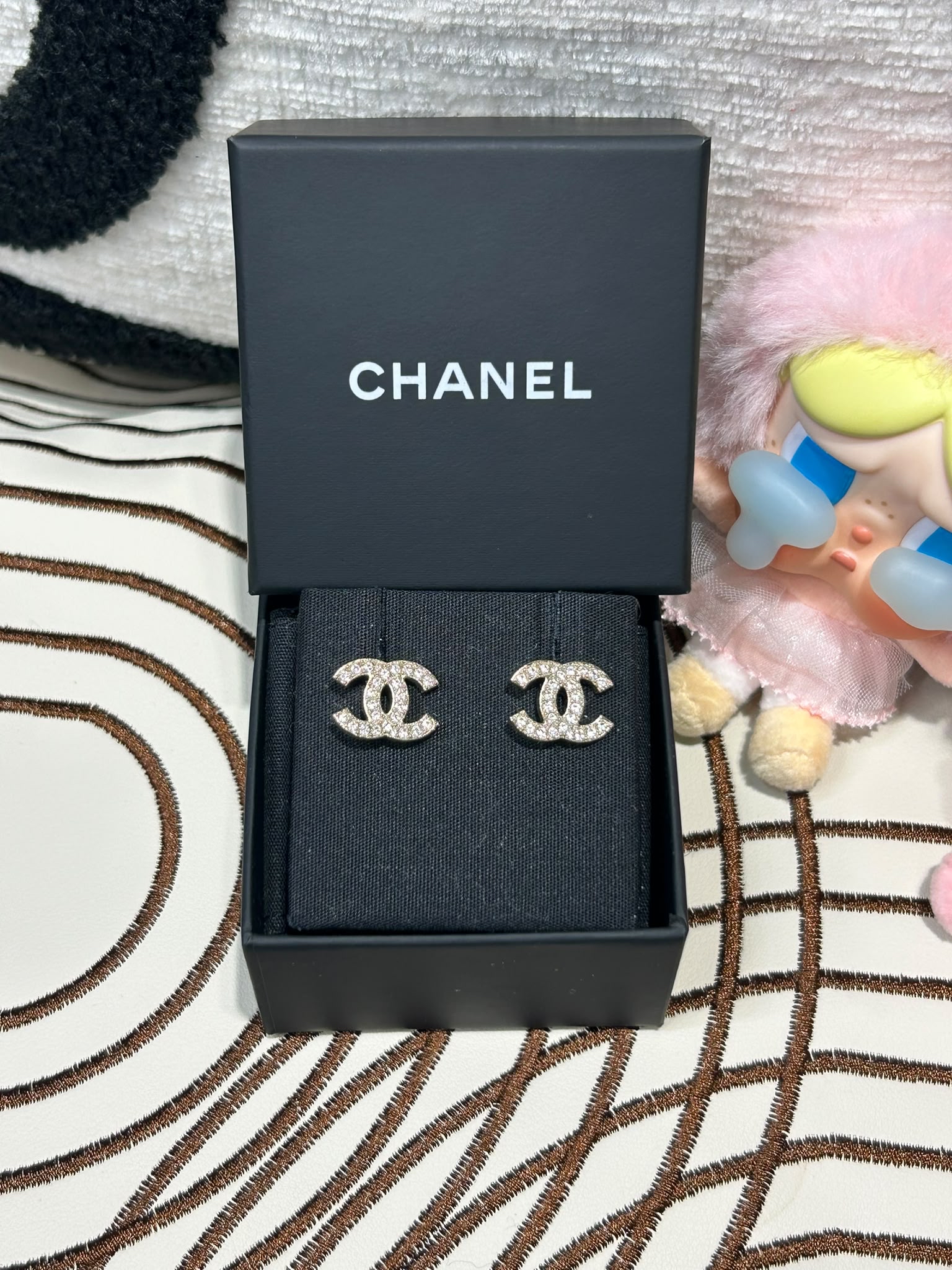 全新Chanel earrings cc 淡金 100%Authentic, 100%New全新 ✅dust bag ✅box  