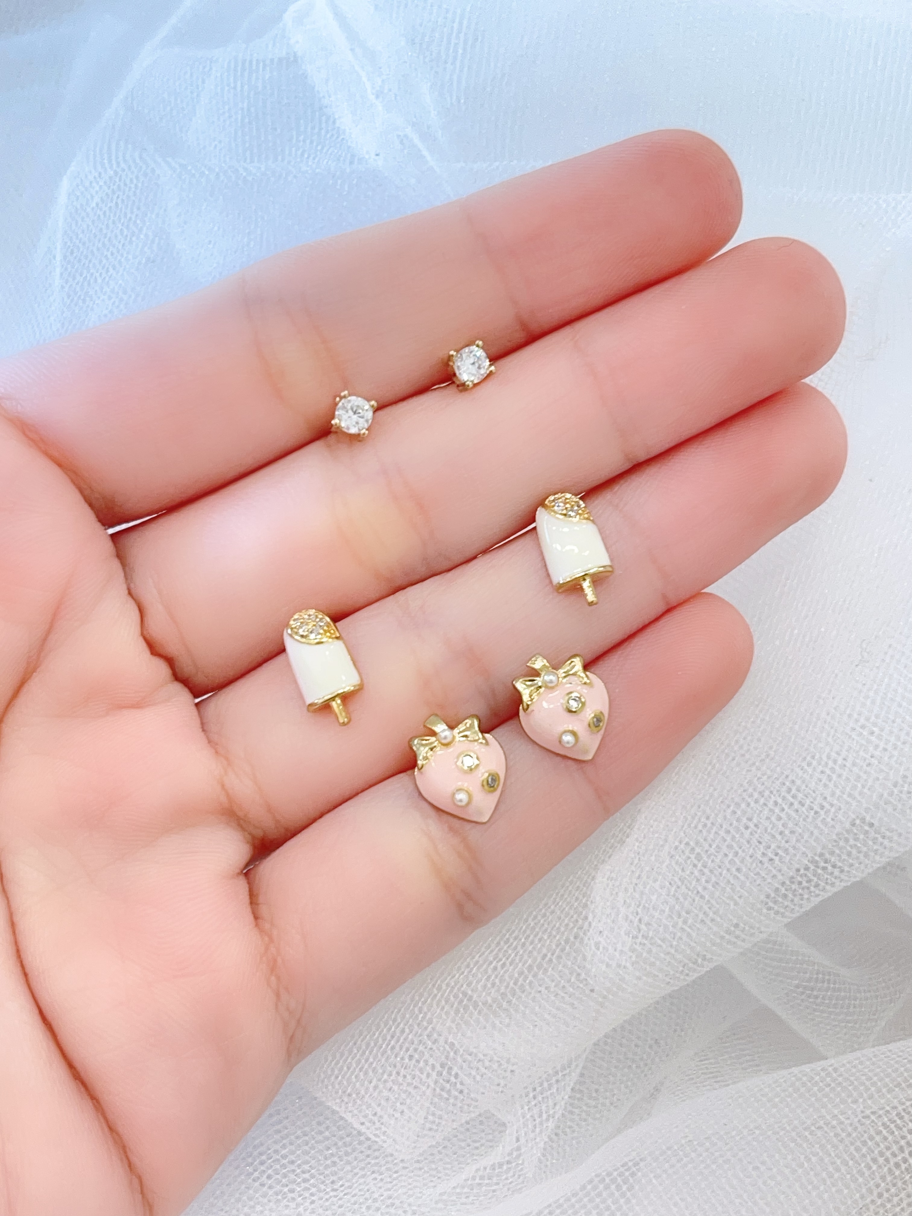 草莓冰淇淋耳环套装
