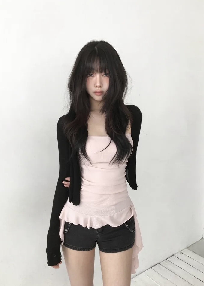 Asymmetrical Ruffle Ribbed Tube Top