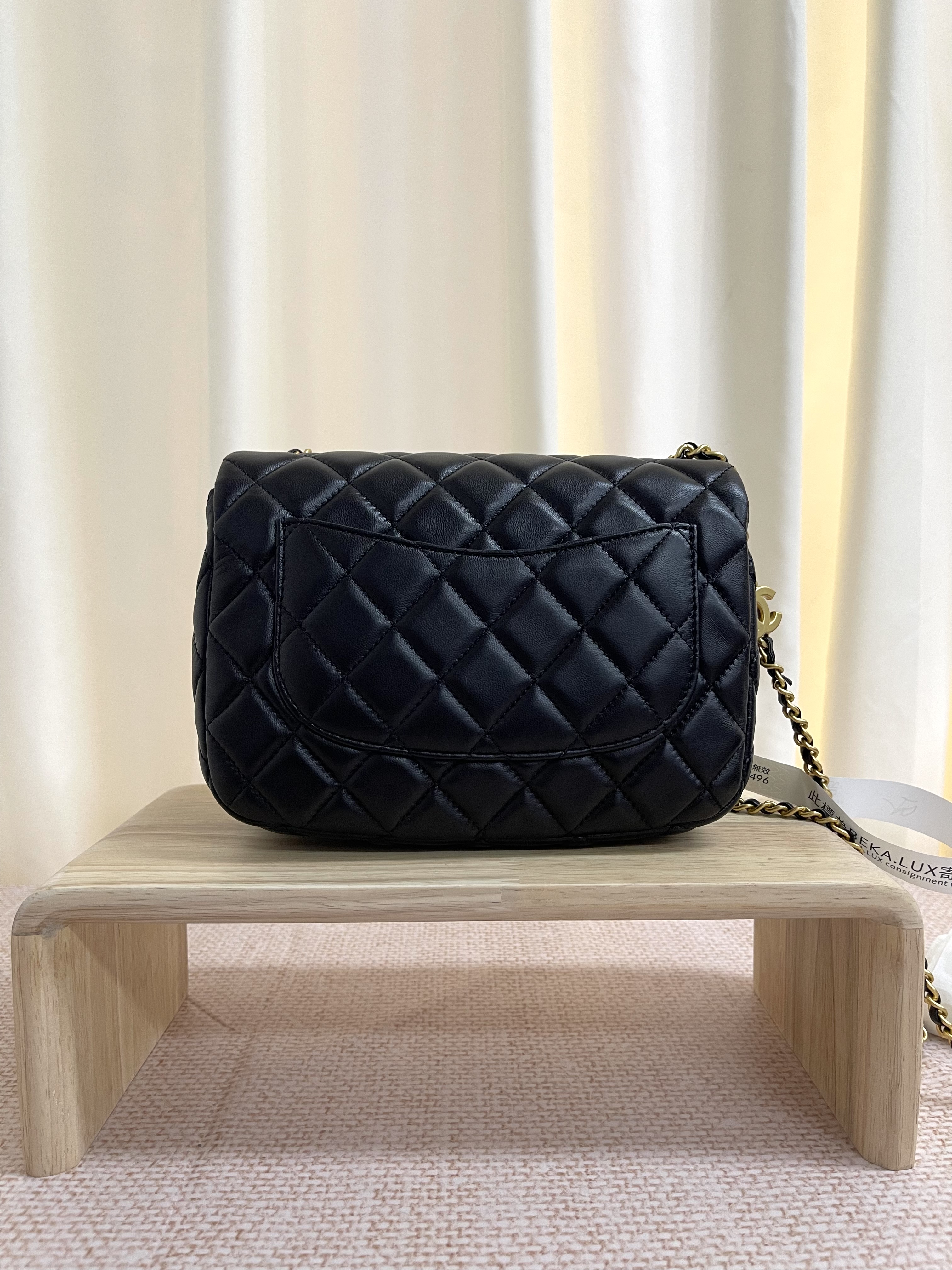 Unused item Chanel Coco de Toi Heart Chain Square Flap Bag/ Product Code: 26020602