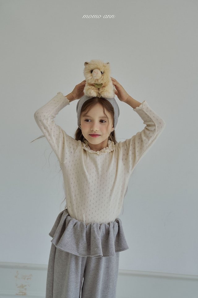 Momoann | Eyelet Tee