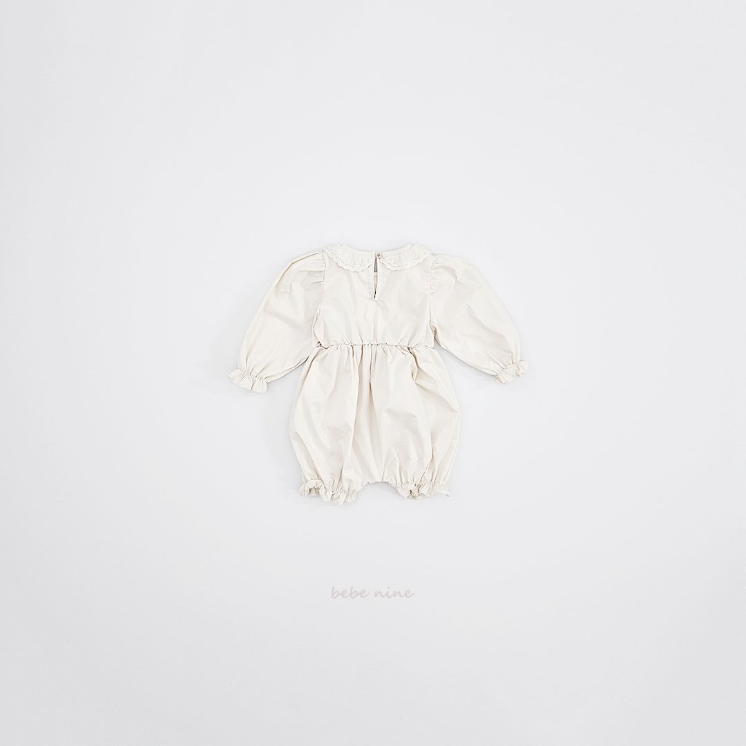 🌸預訂 韓國直送🌸🇰🇷Bebenine兩色蕾絲花邊寬鬆長袖連身服