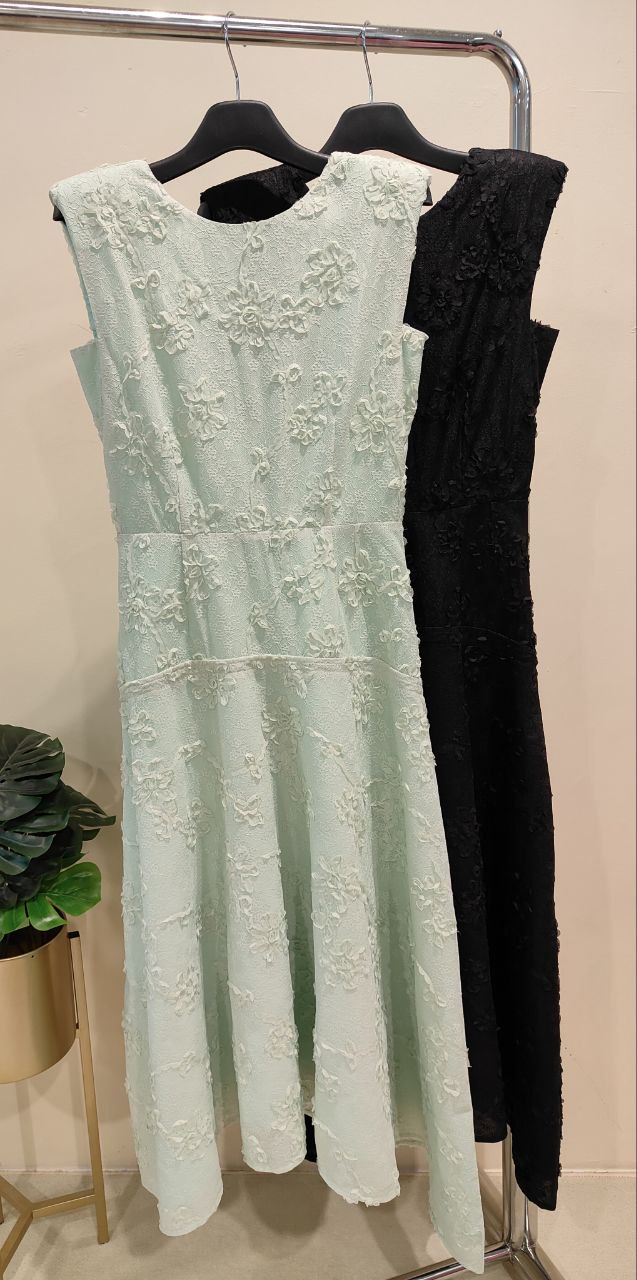 刺绣立体花朵优雅连身裙 2083