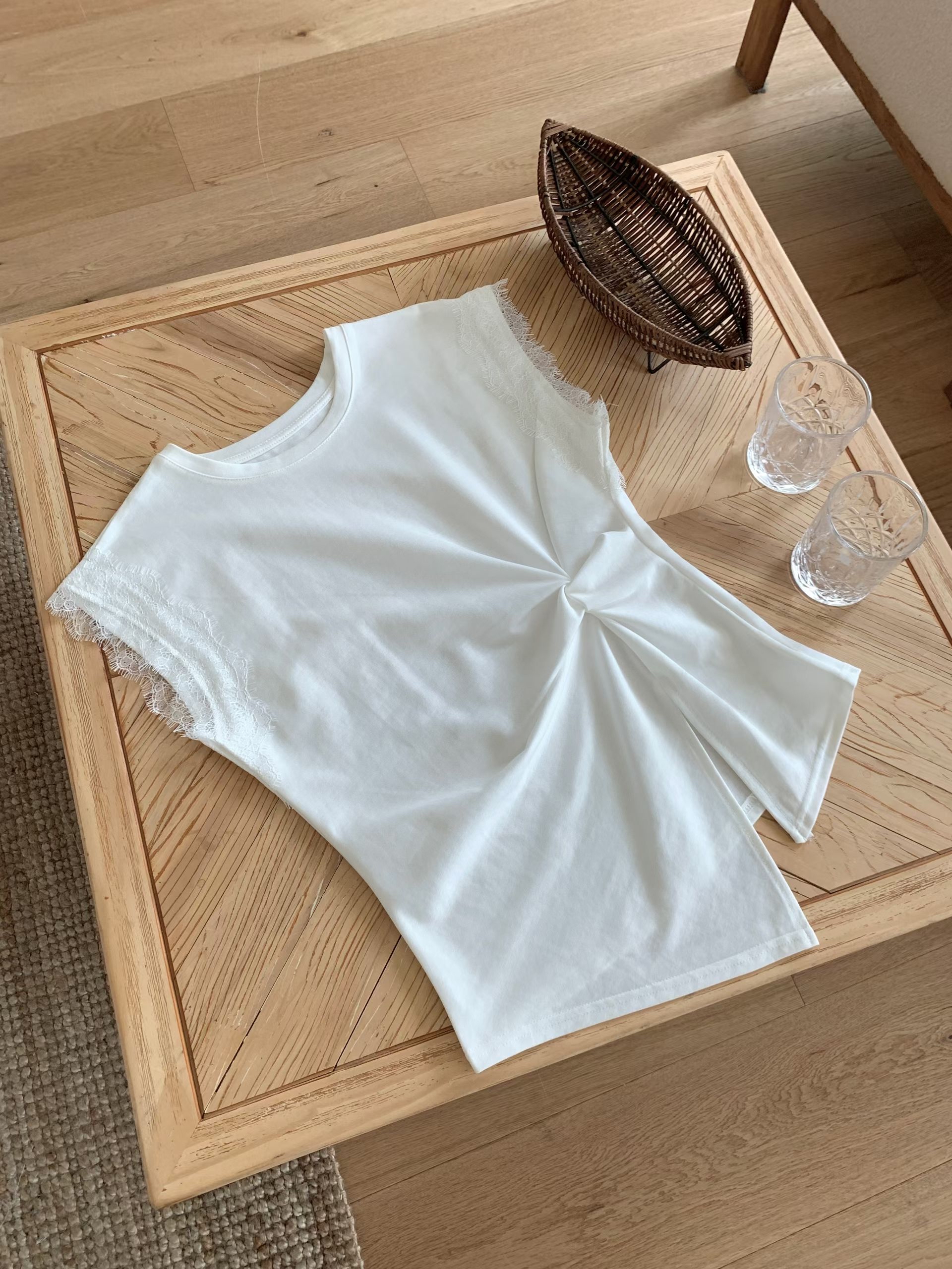 CT3 側扭lace邊背