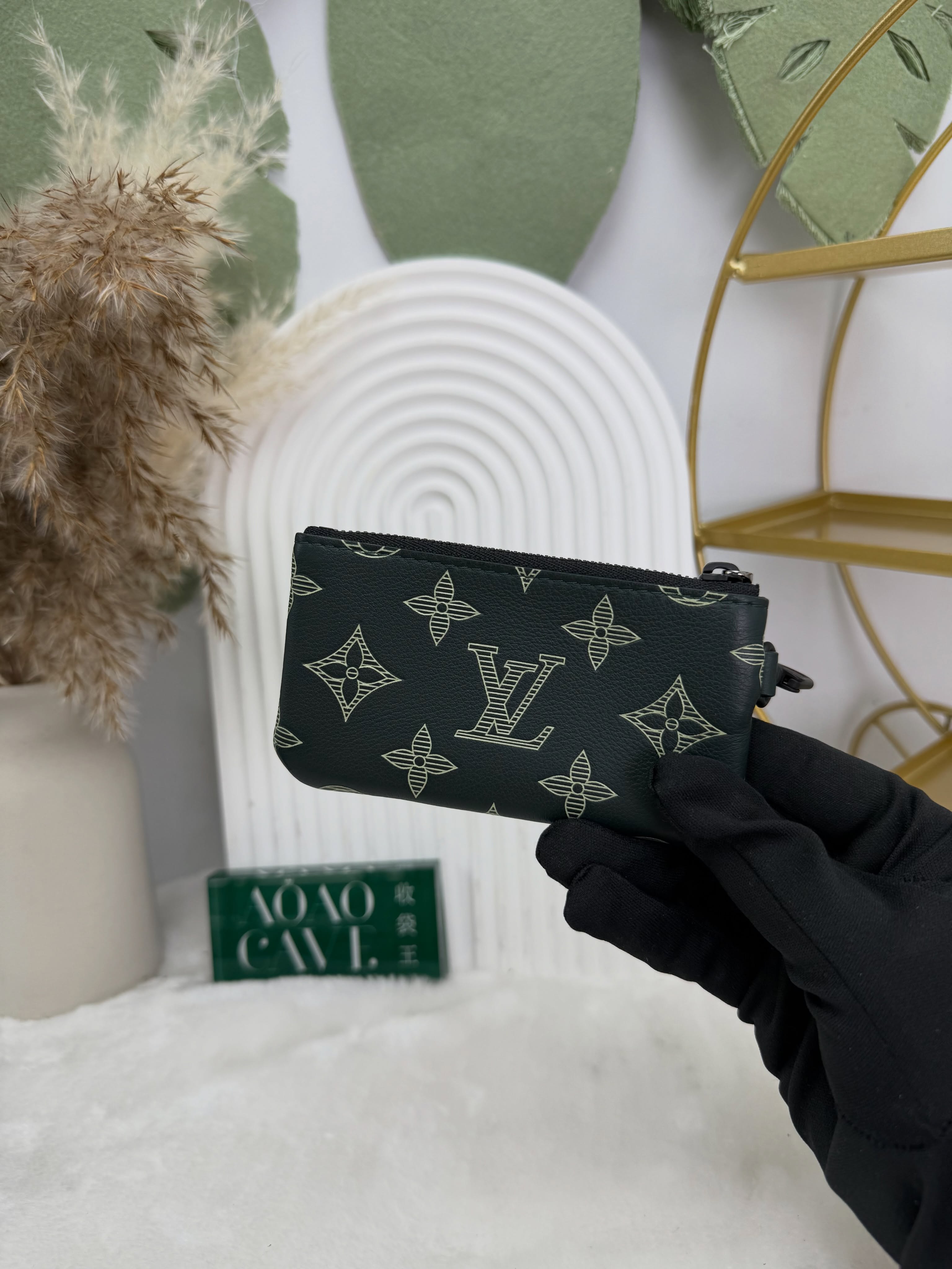 Lv👜 PRE OWNED 🛍️Trio Messenger三合一郵差包 森林綠皮革老花💚