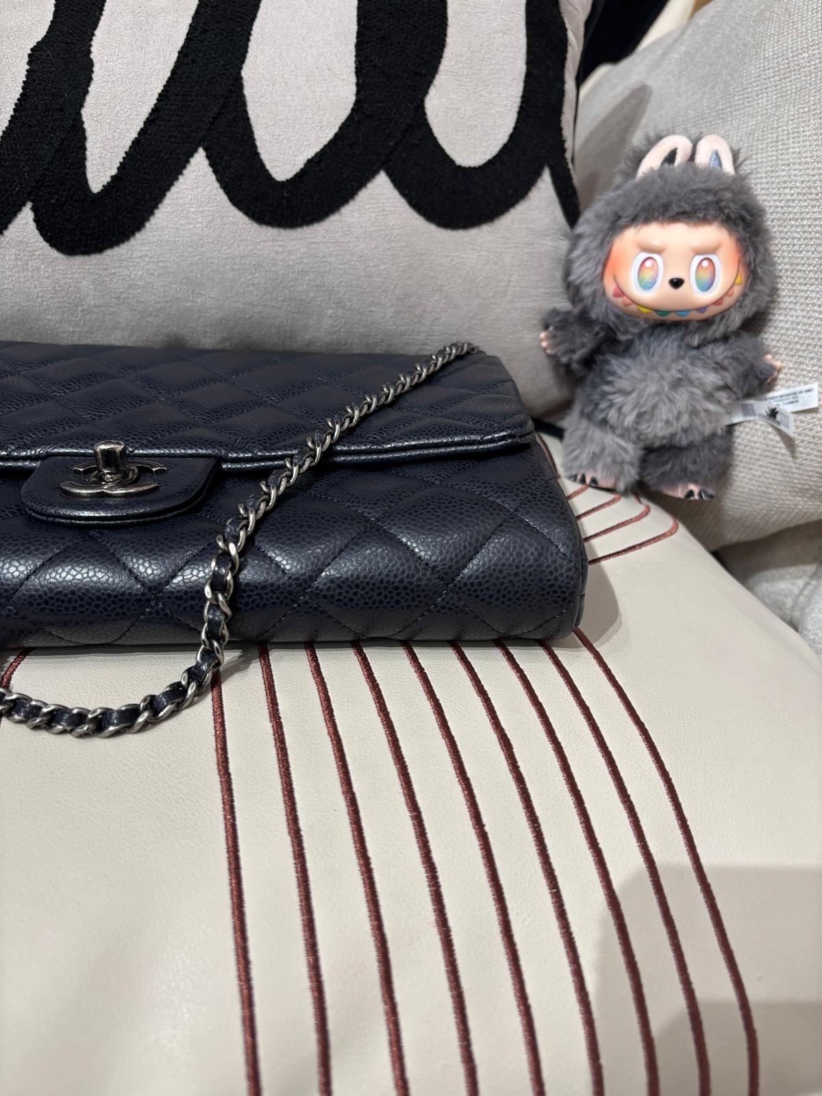 Chanel flap bag navy 荔枝牛皮 W27.5x18cm 100%Authentic ,95%new  ✅21 card✅dust bag✅盒 