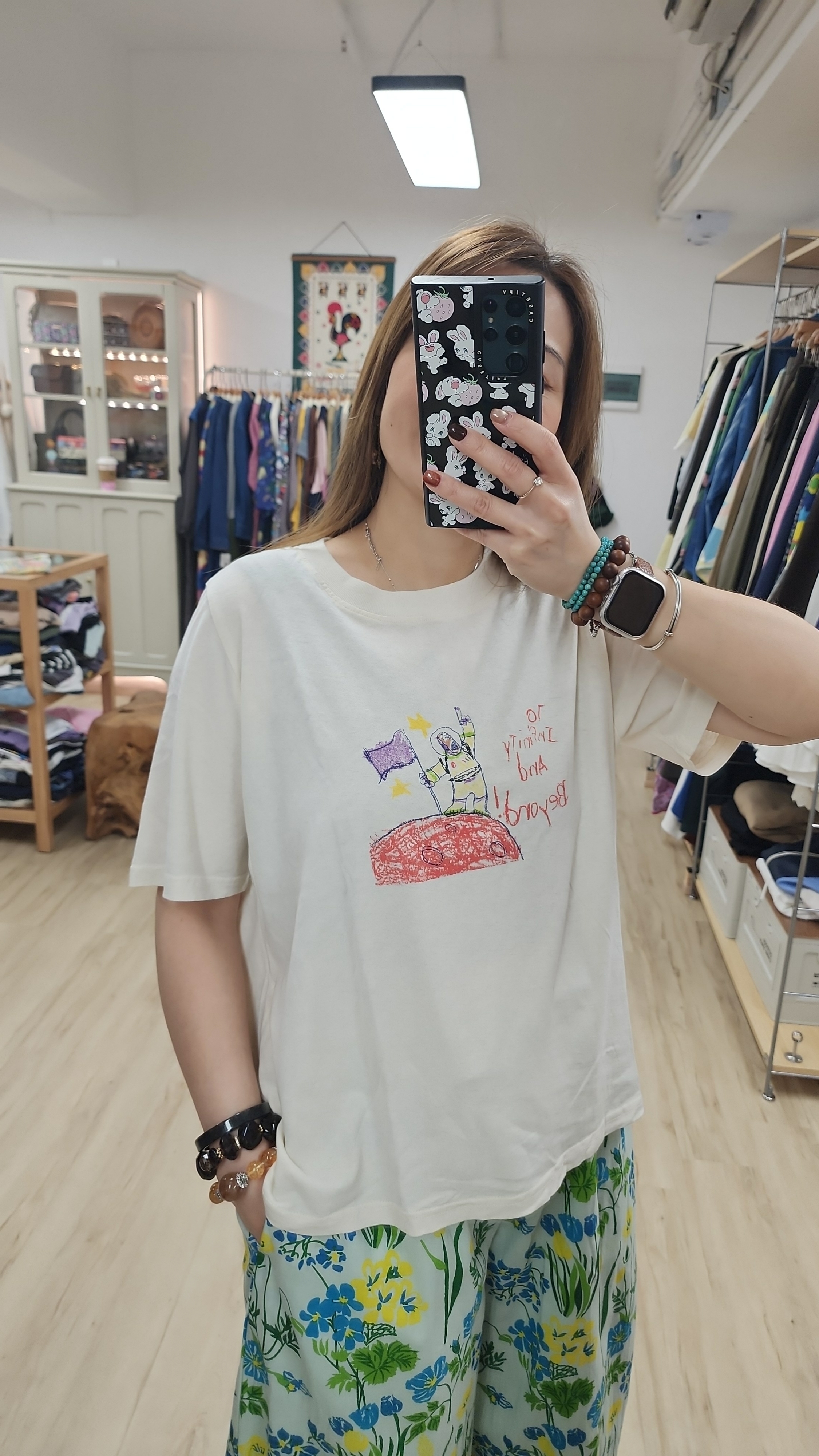 韓國米白仿繪公仔印圖Tee