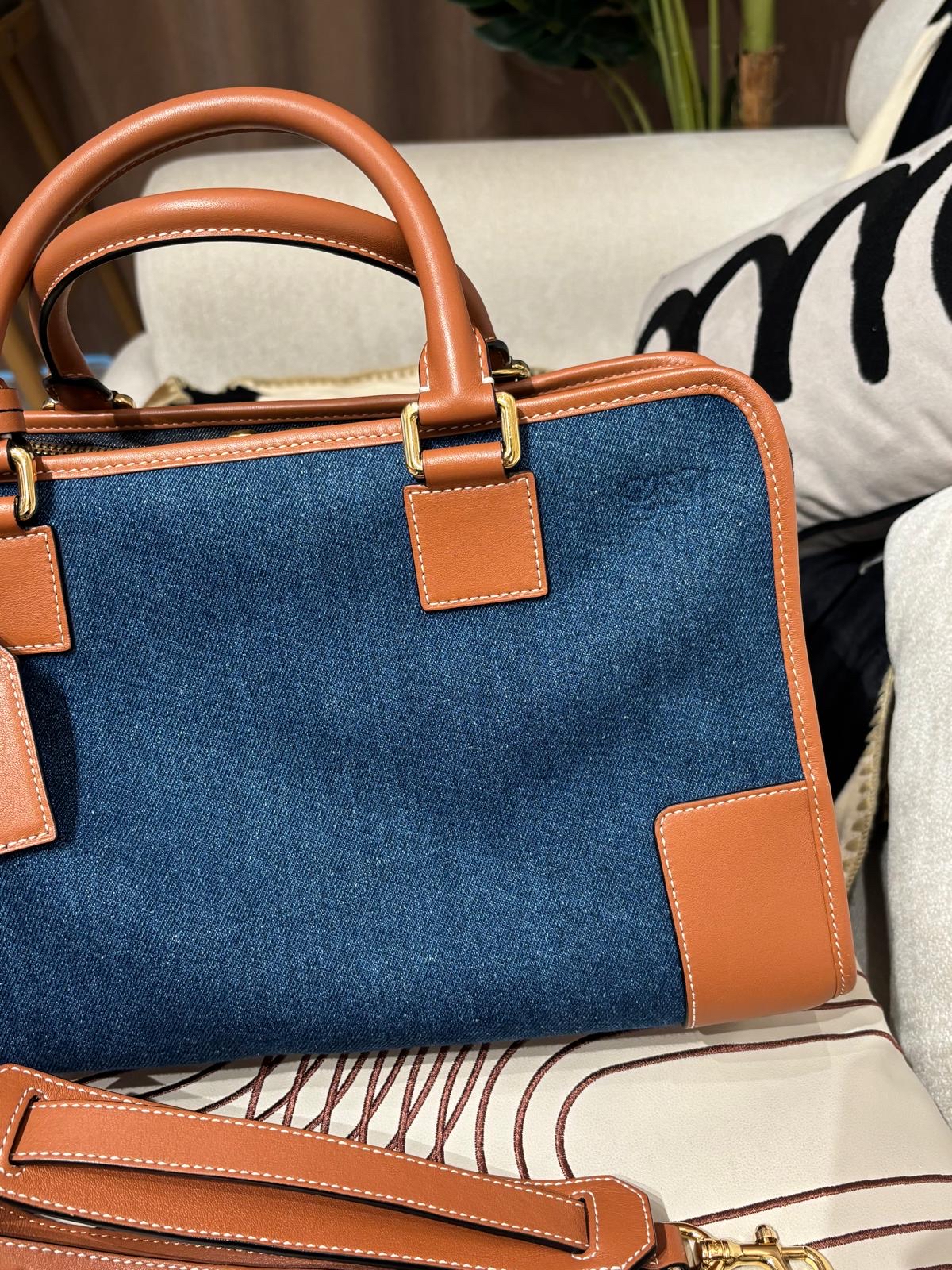 LOEWE Amazona 36 denim 2 way bag 牛仔布 100%Authentic, 98%New ✅Dust bag
