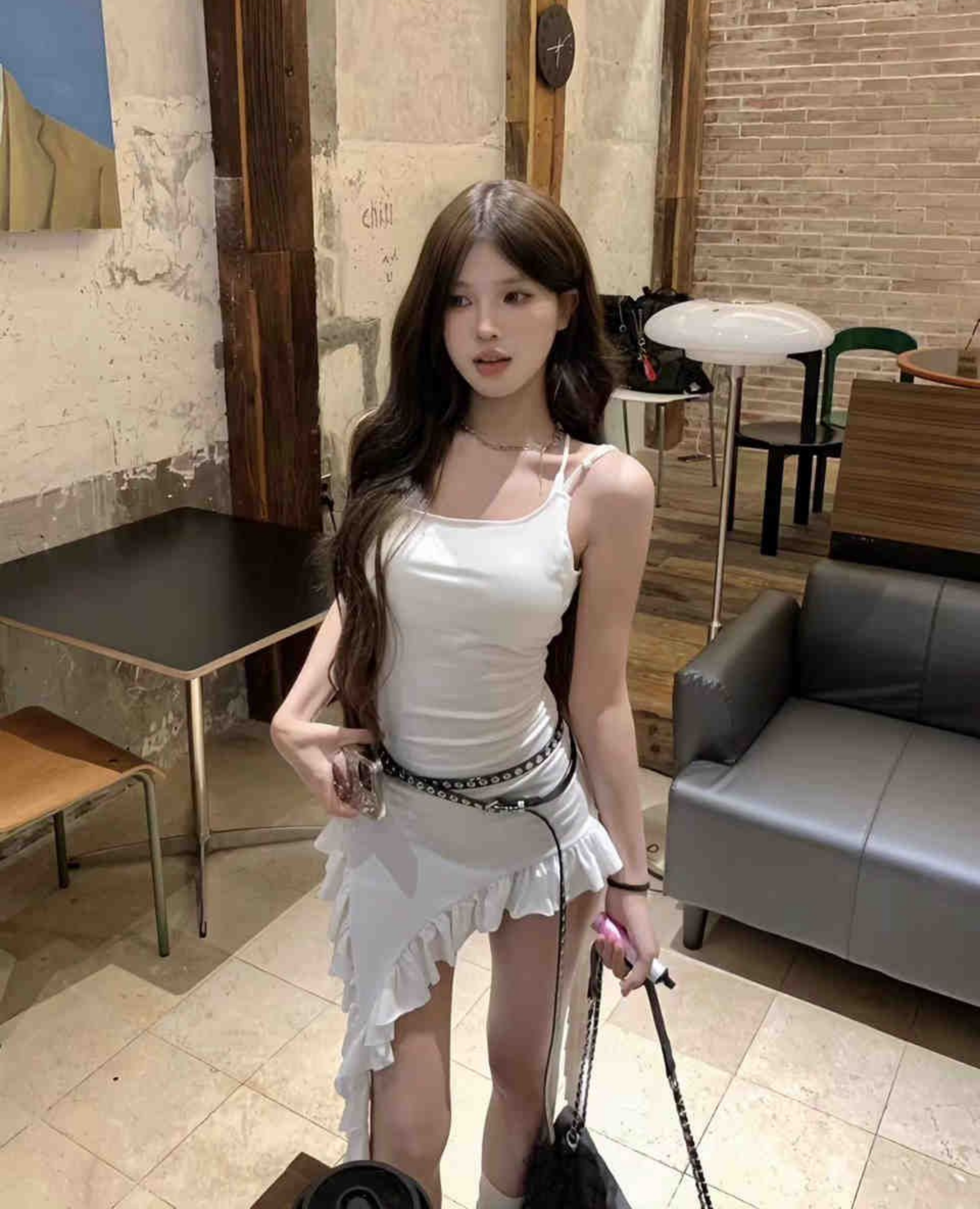 DR373辣妹吊带连衣裙