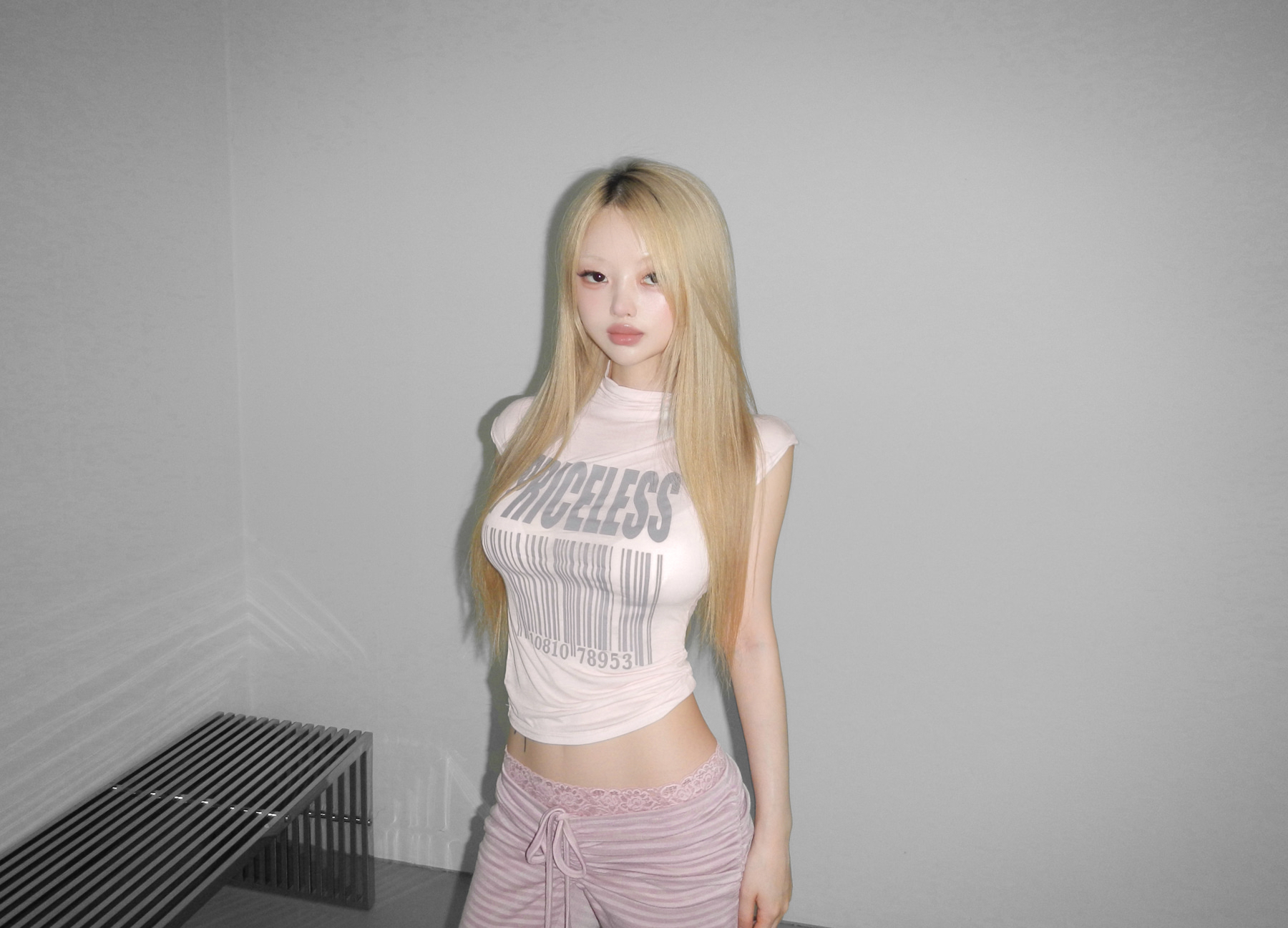 Mock Neck Slim-Fit Graphic Top