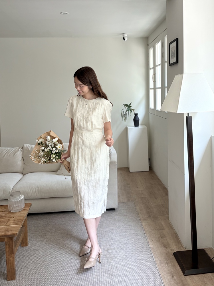 Lune Textured Dress (Ivory)