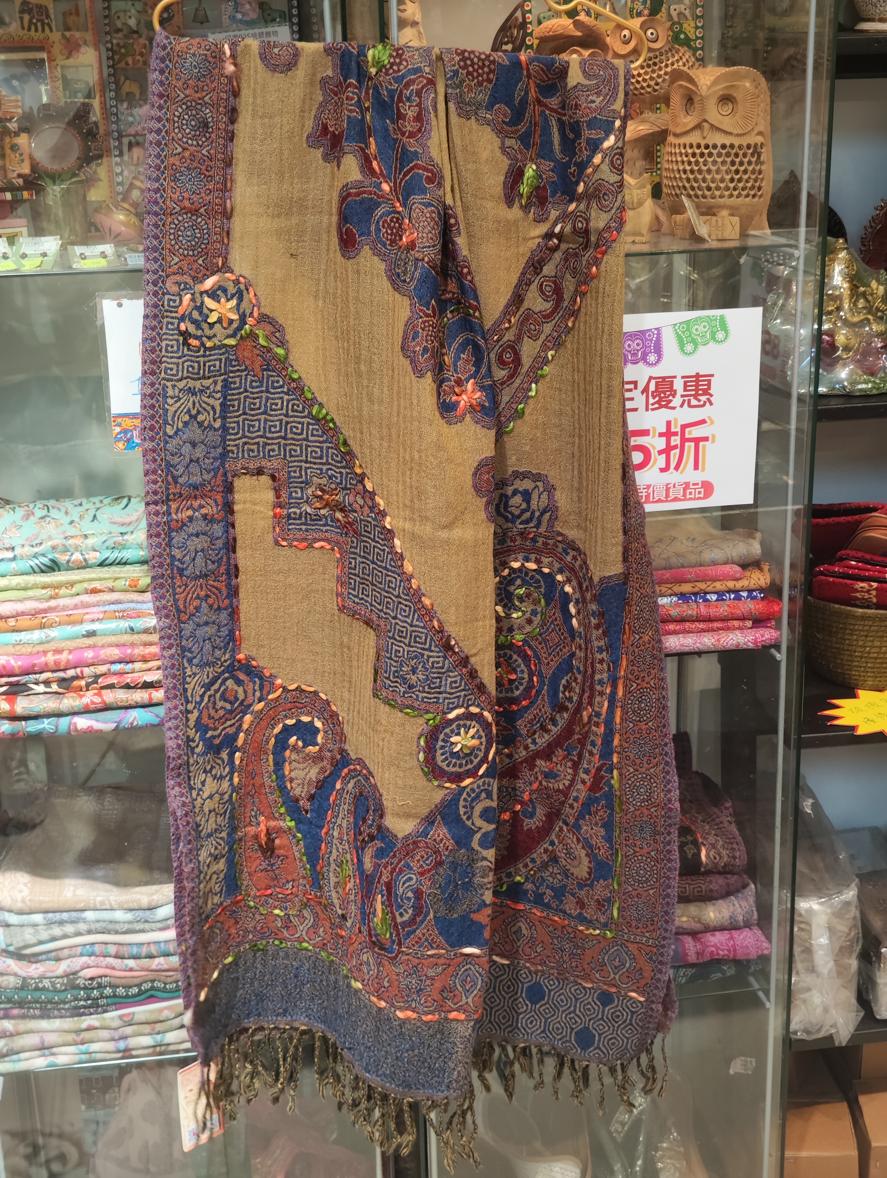 印度水煮羊毛 (Boiled Wool) 刺繡披肩