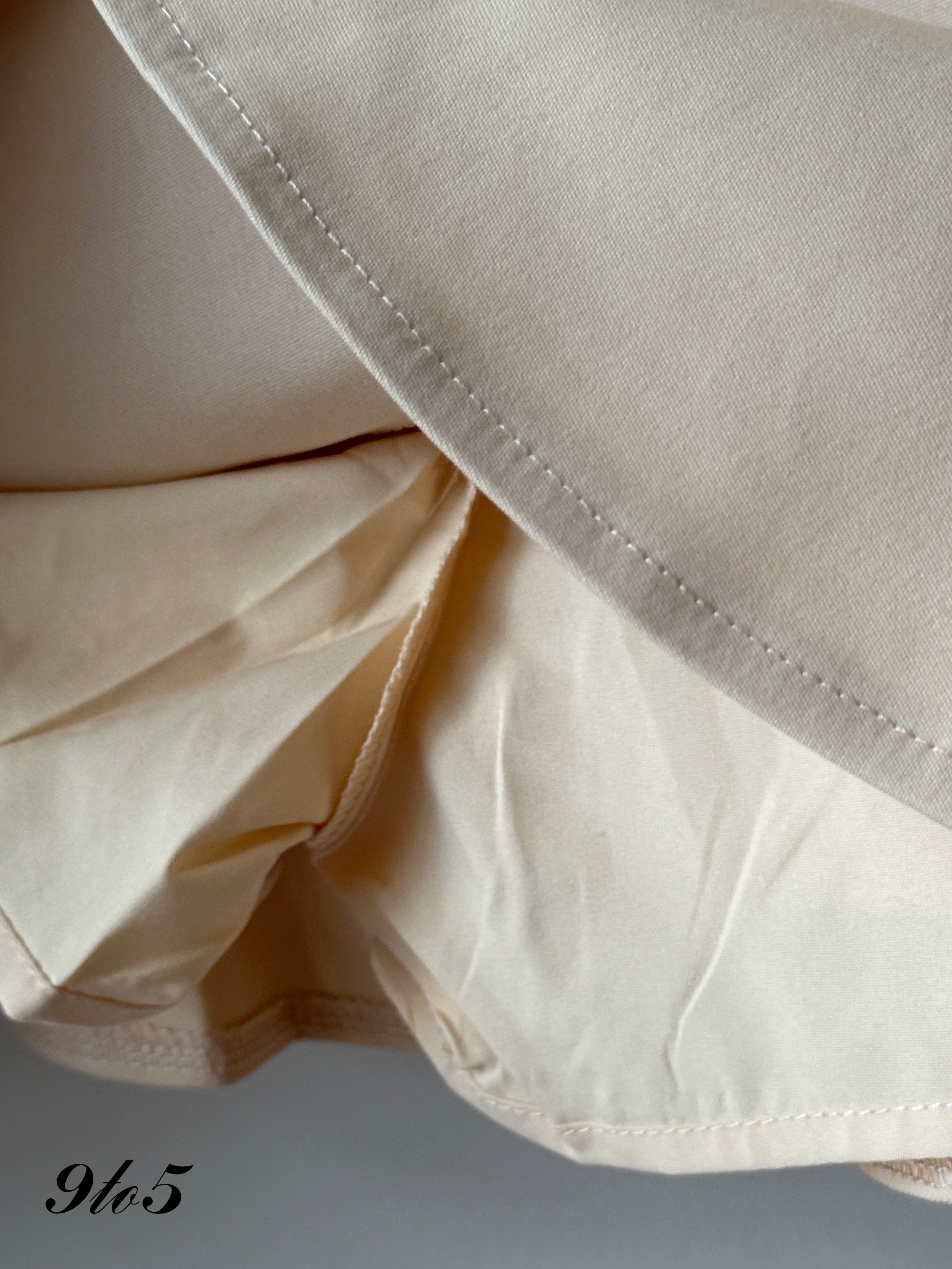S1932 Short Mermaid Skirt - Beige & Black 