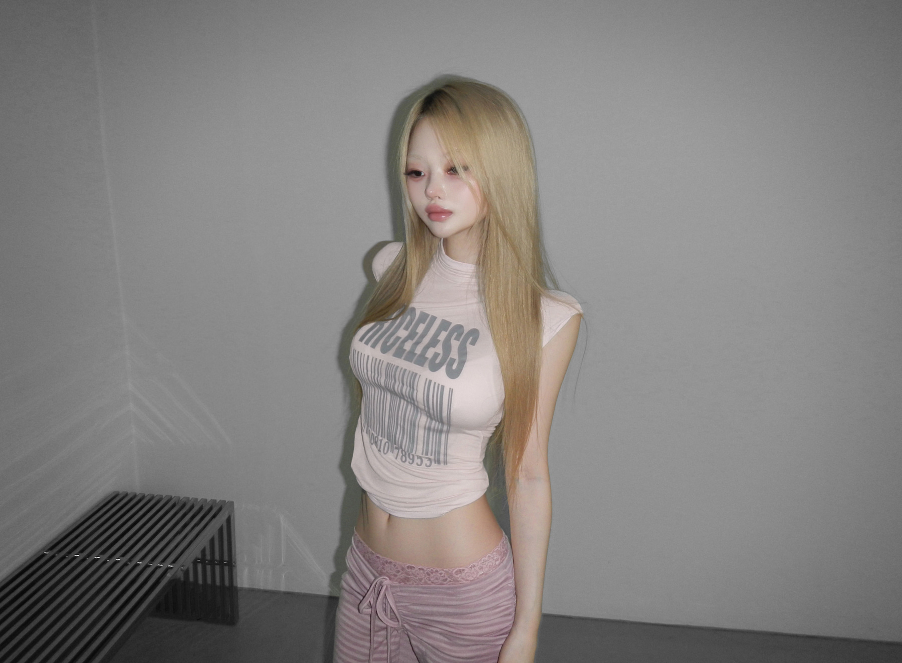 Mock Neck Slim-Fit Graphic Top