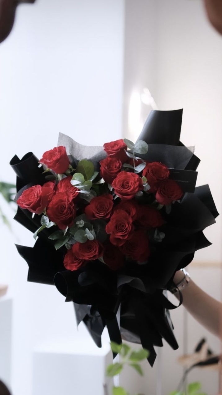Red roses ❤️ (20stems)