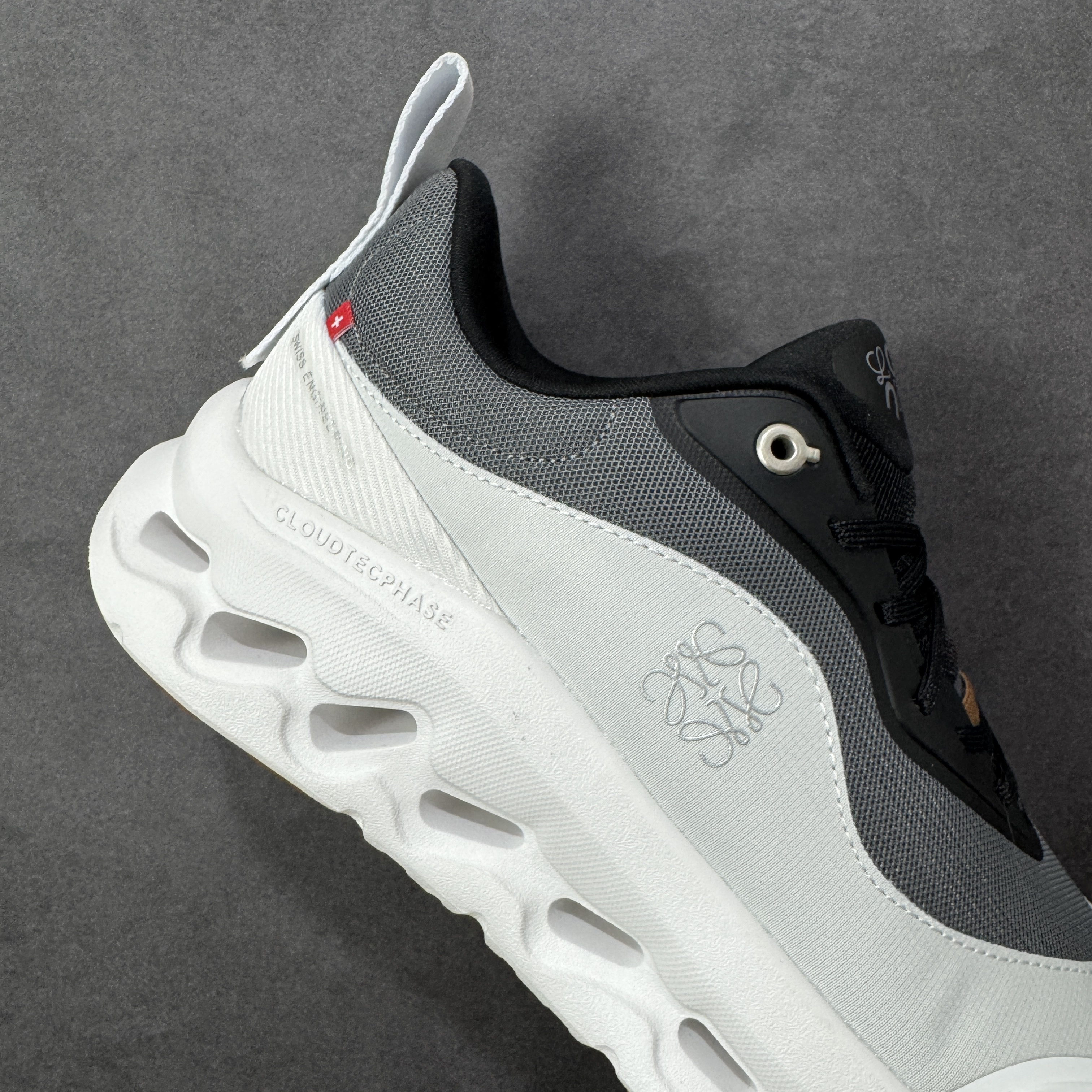 On Running Cloudtilt 2LOEWE 