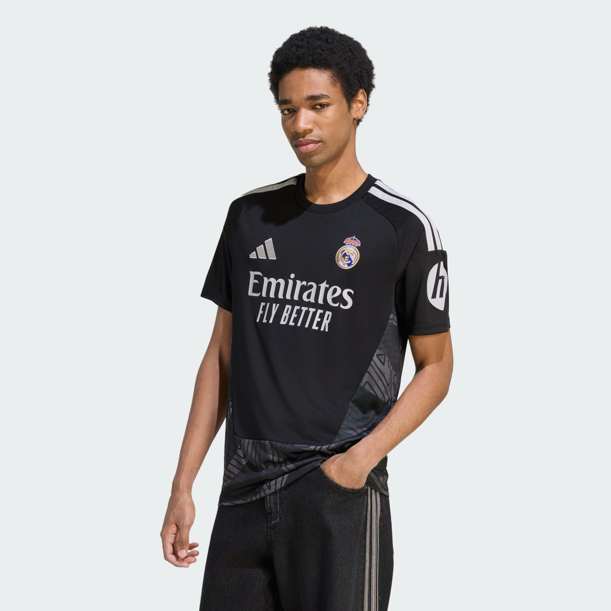 👑 Adidas Real Madrid 皇家馬德里 2026-27 主場龍門球迷版球衣 (可加印字章) KC3988