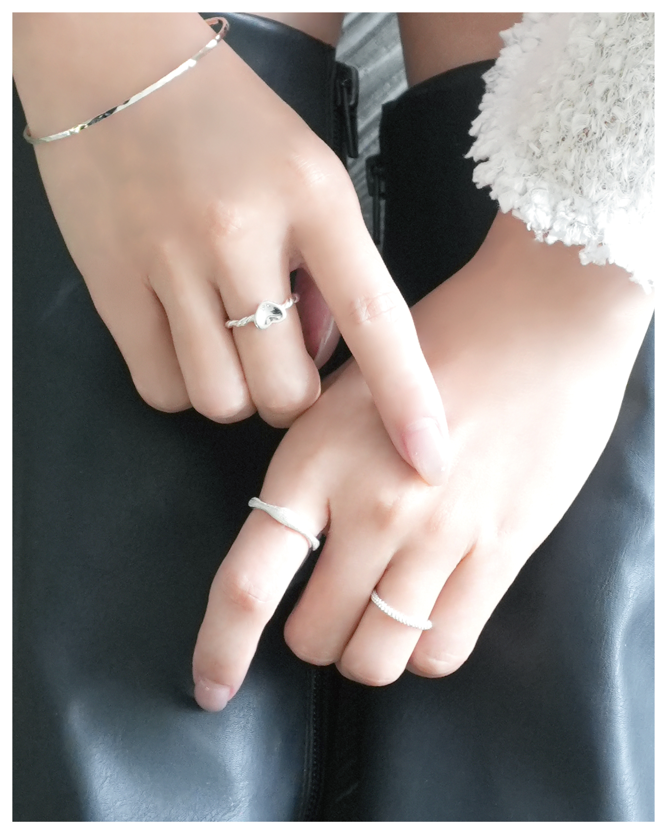 Sleek Flow Ring