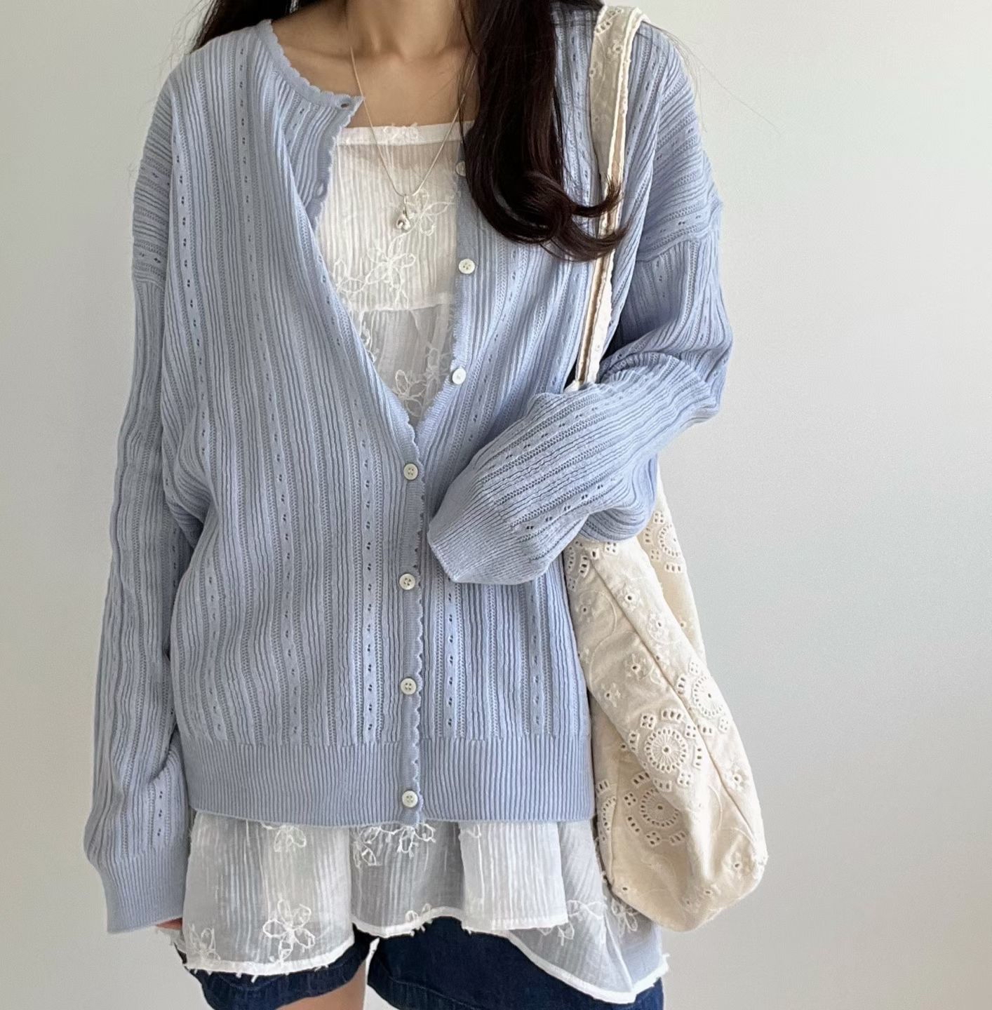 AW OS 輕巧通花波浪邊外套