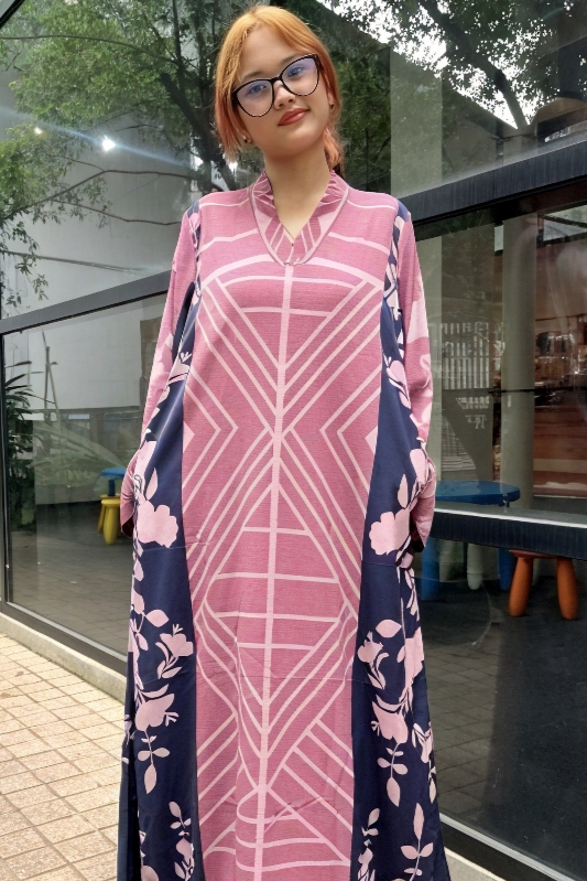 FLOWER FOREST in Dusty Rose