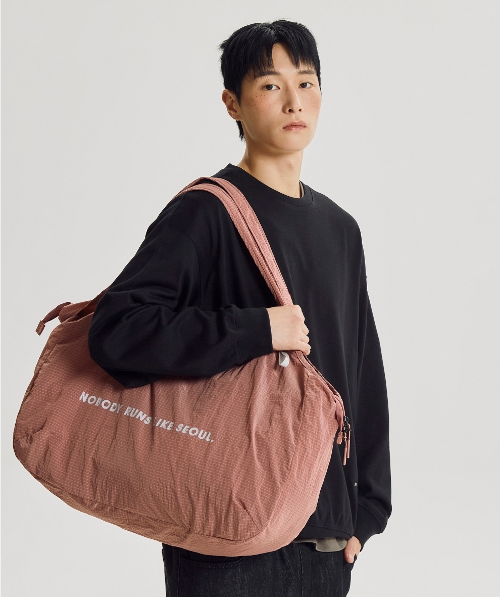 New Balance 首爾系列Packer Carryall Bag 🩶