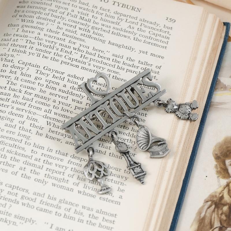 C.a. 1980s American JJ "I love Antique" Dangling Brooch (EA1084)