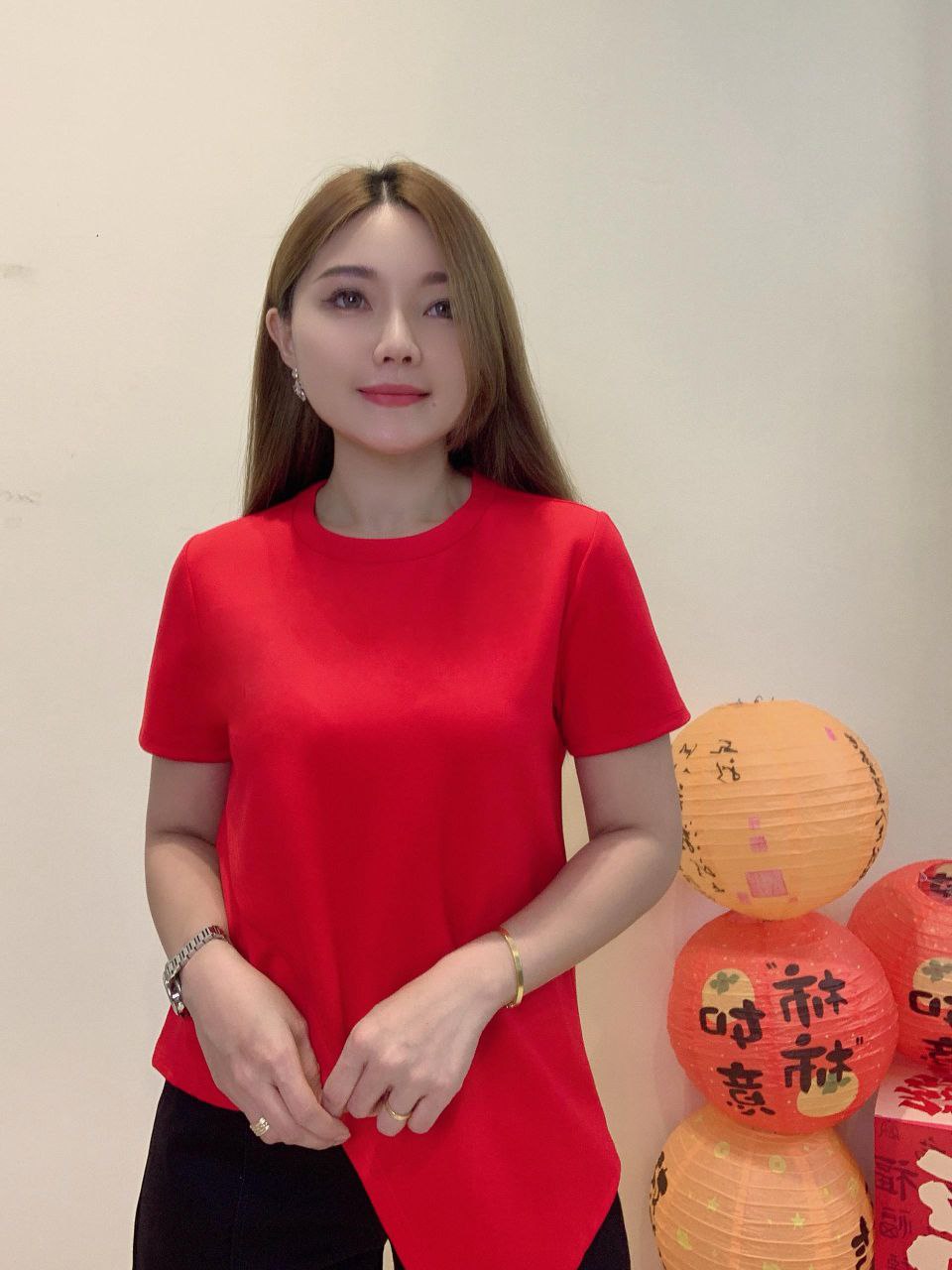 下摆不对称上衣 1673