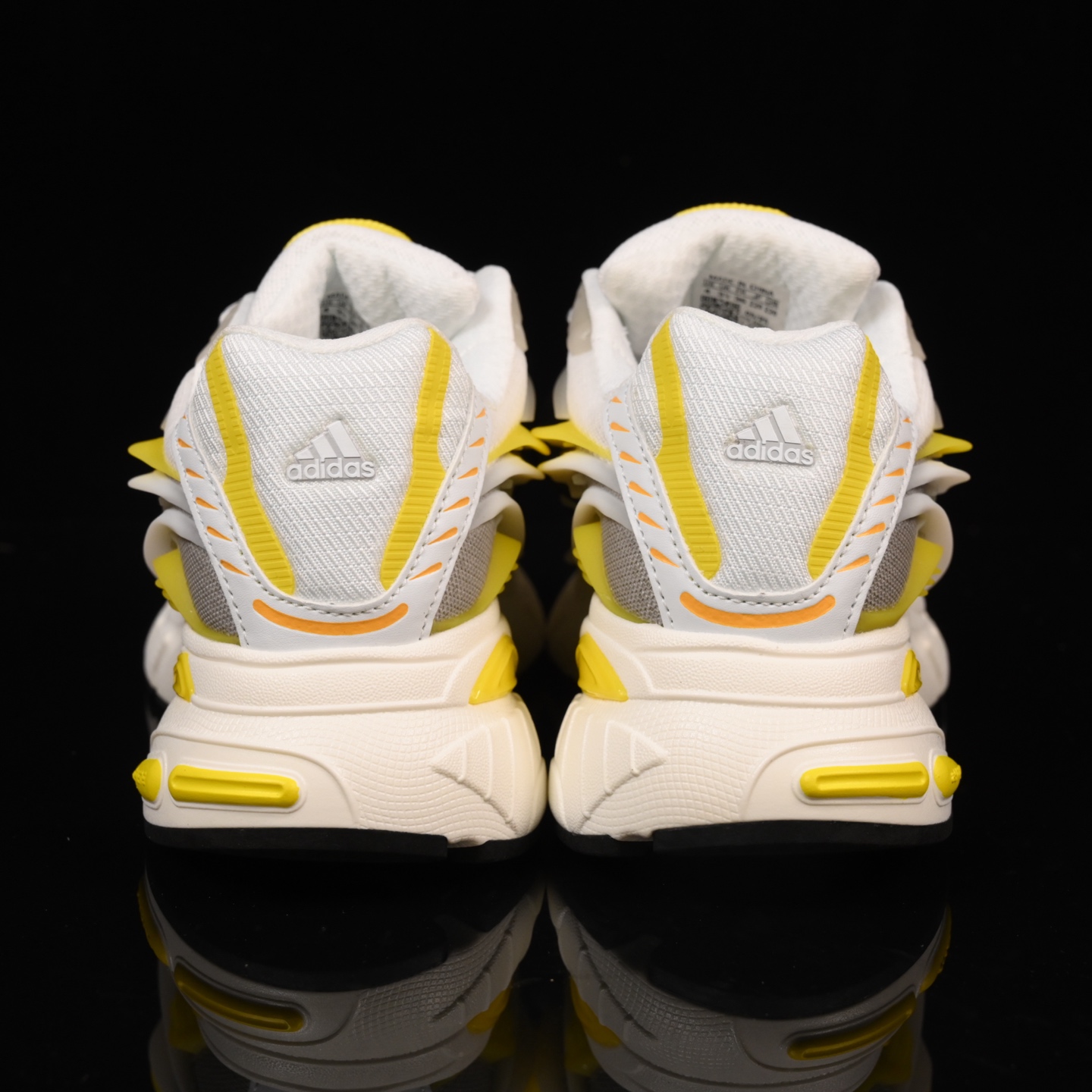 Pharrell Williams x Adidas Adistar Jellyfish 