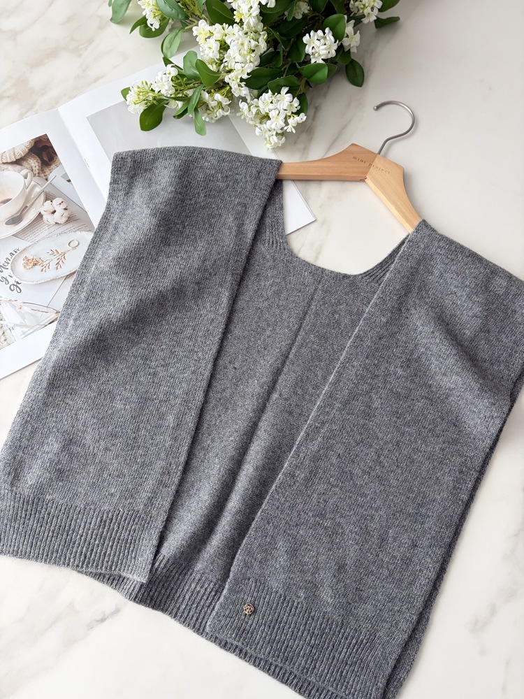 Woolen Knit Cape (3 color)