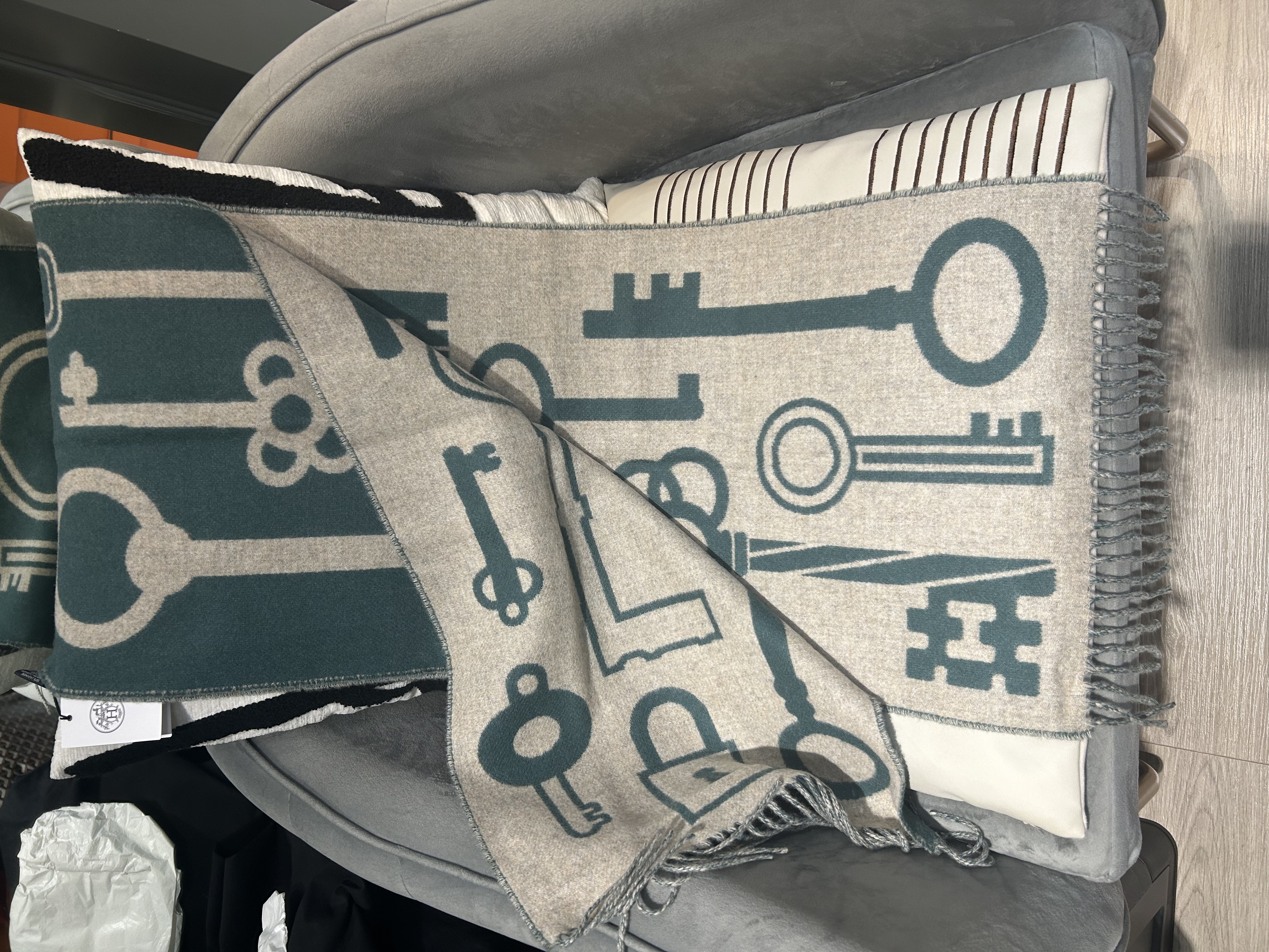 全新 Hermes Casaque Porte-Clefs scarf 100%Authentic, 全新☑️Box 