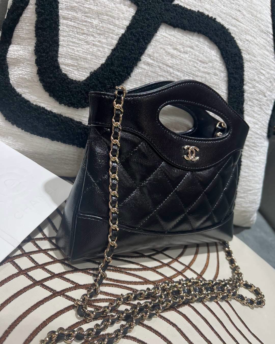 Chanel nano 31 calfskin 2way bag 100%Authentic ,99%New ✅專門店收據✅晶片✅dust bag✅box