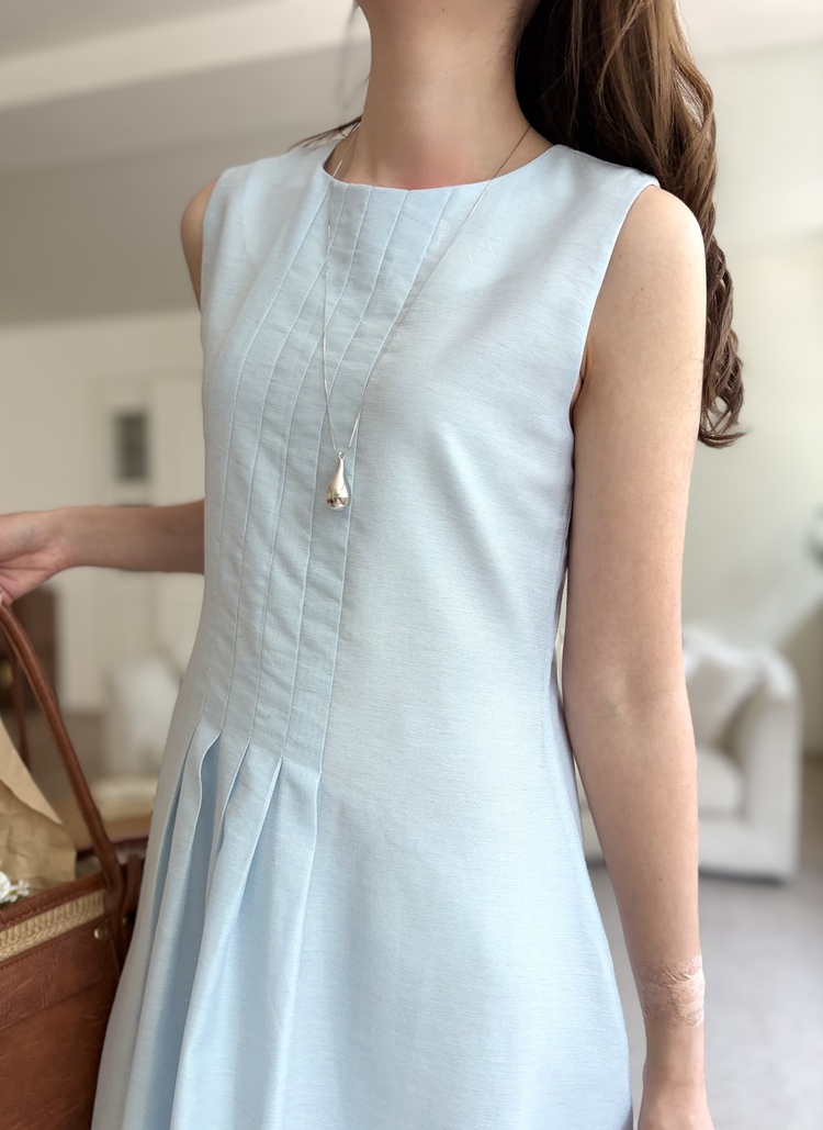 Linen Pintuck Dress (Blue)
