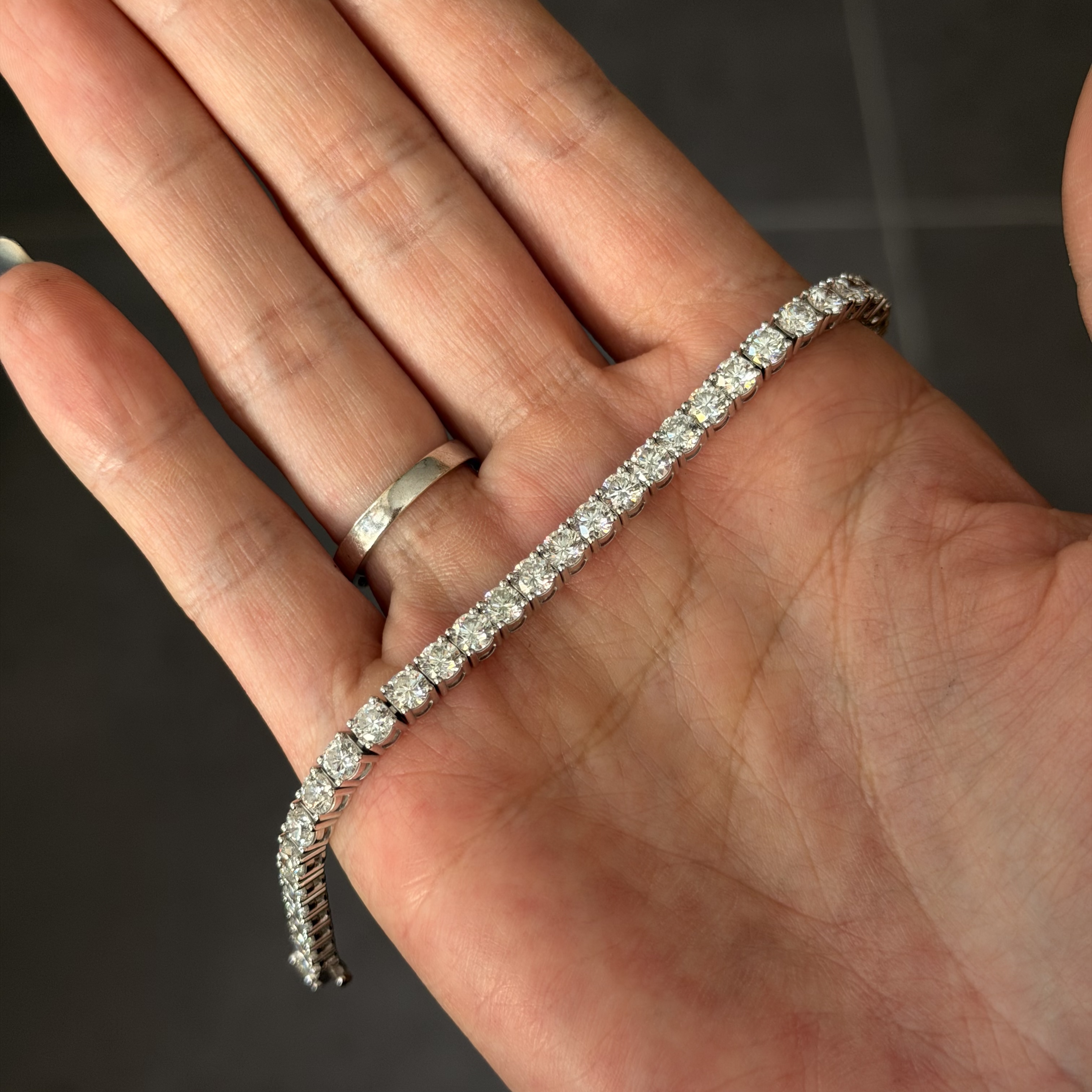 18K白金鑲培育鑽手鏈