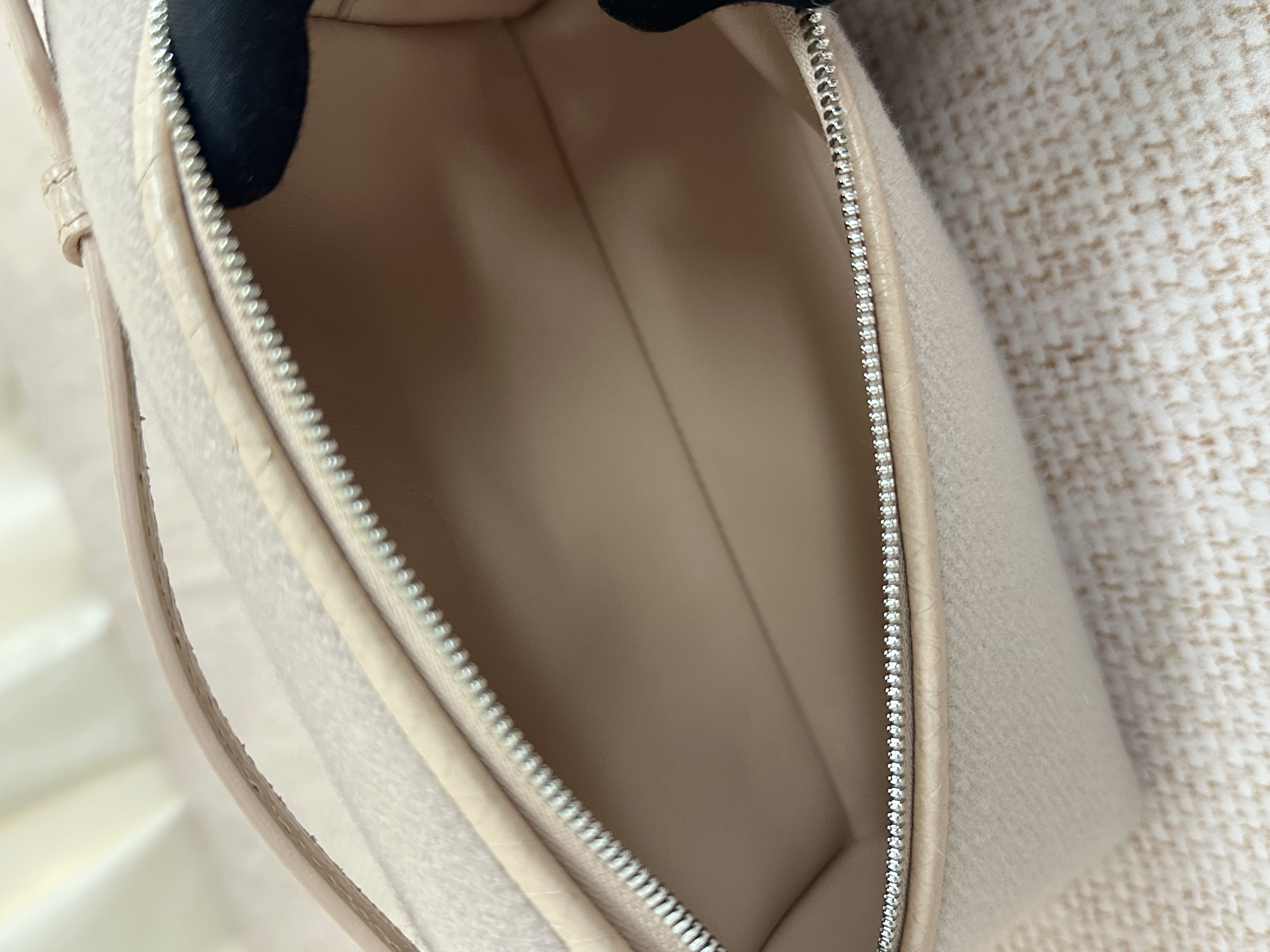 Pre-owned Loro Piana Extra Pocket L19 pouch / Product Code: 26041602