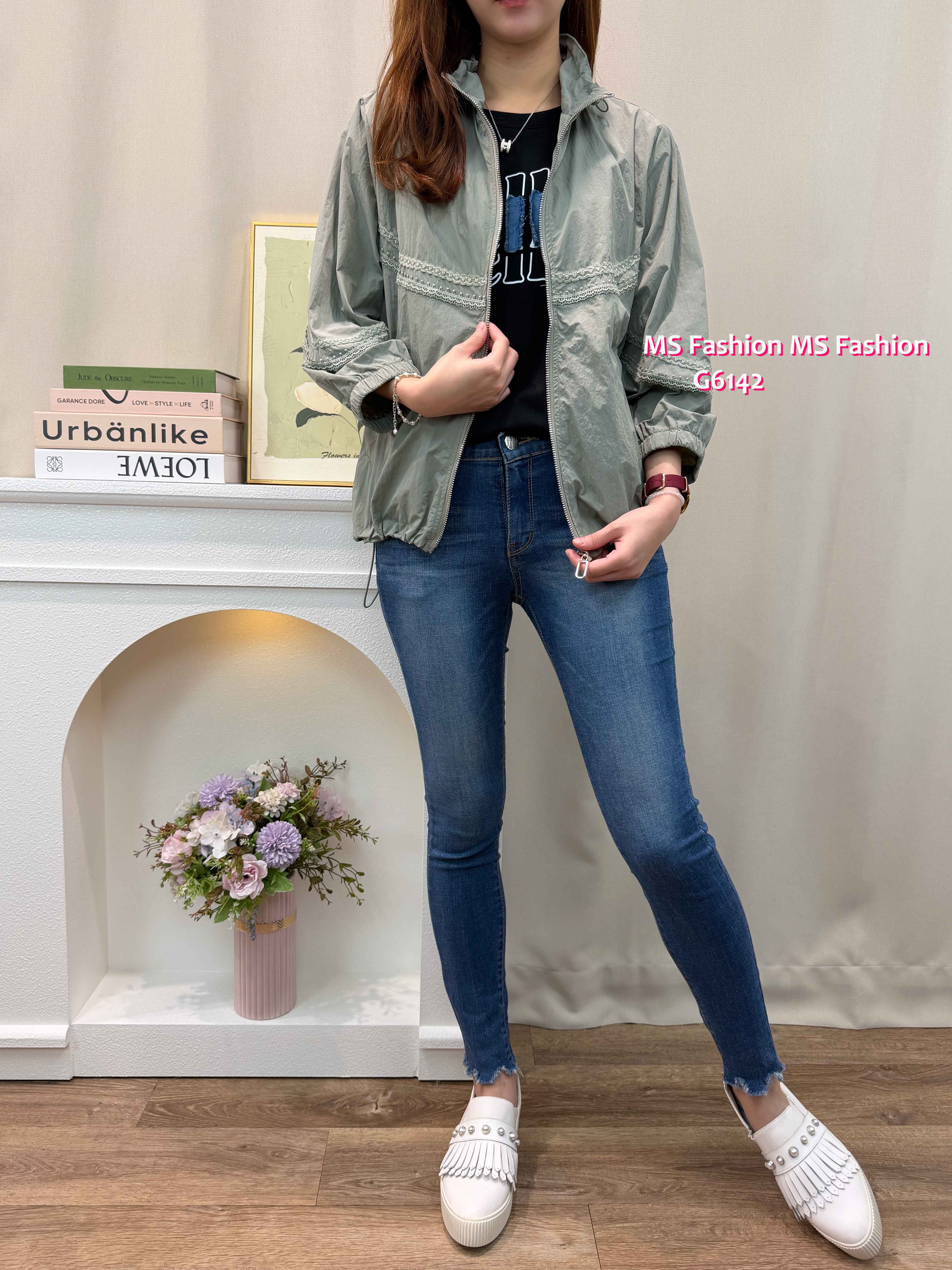 G6142 韓國🇰🇷薄料通花風褸