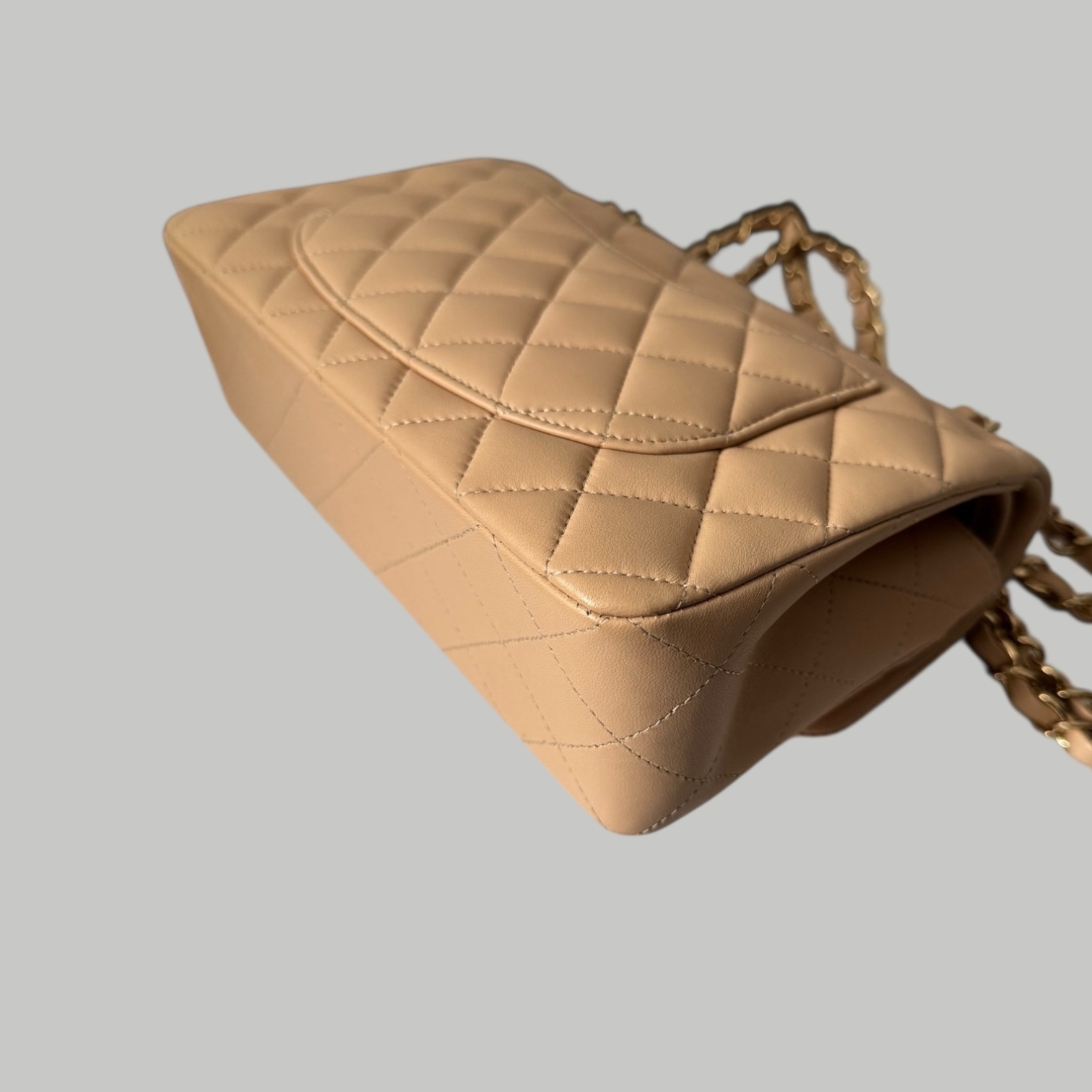 Chanel Lambskin 23cm 奶茶金扣