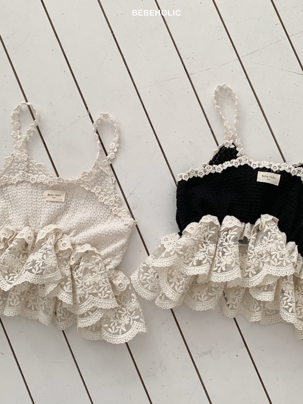 🌸預訂 韓國直送🌸🇰🇷BEBEHOLIC兩色標籤蕾絲花邊吊帶胸衣