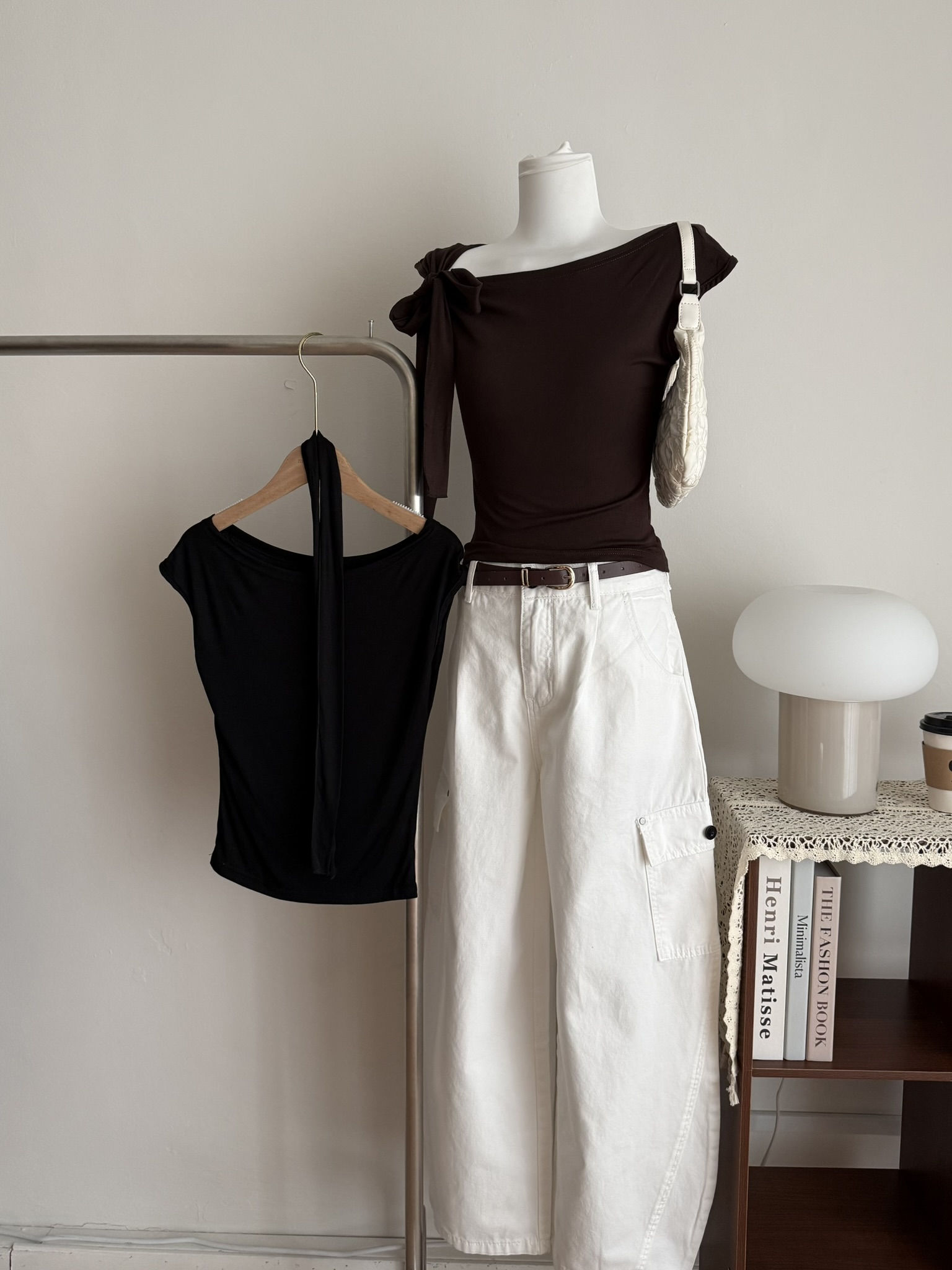 Hazel Cropped Top | Black