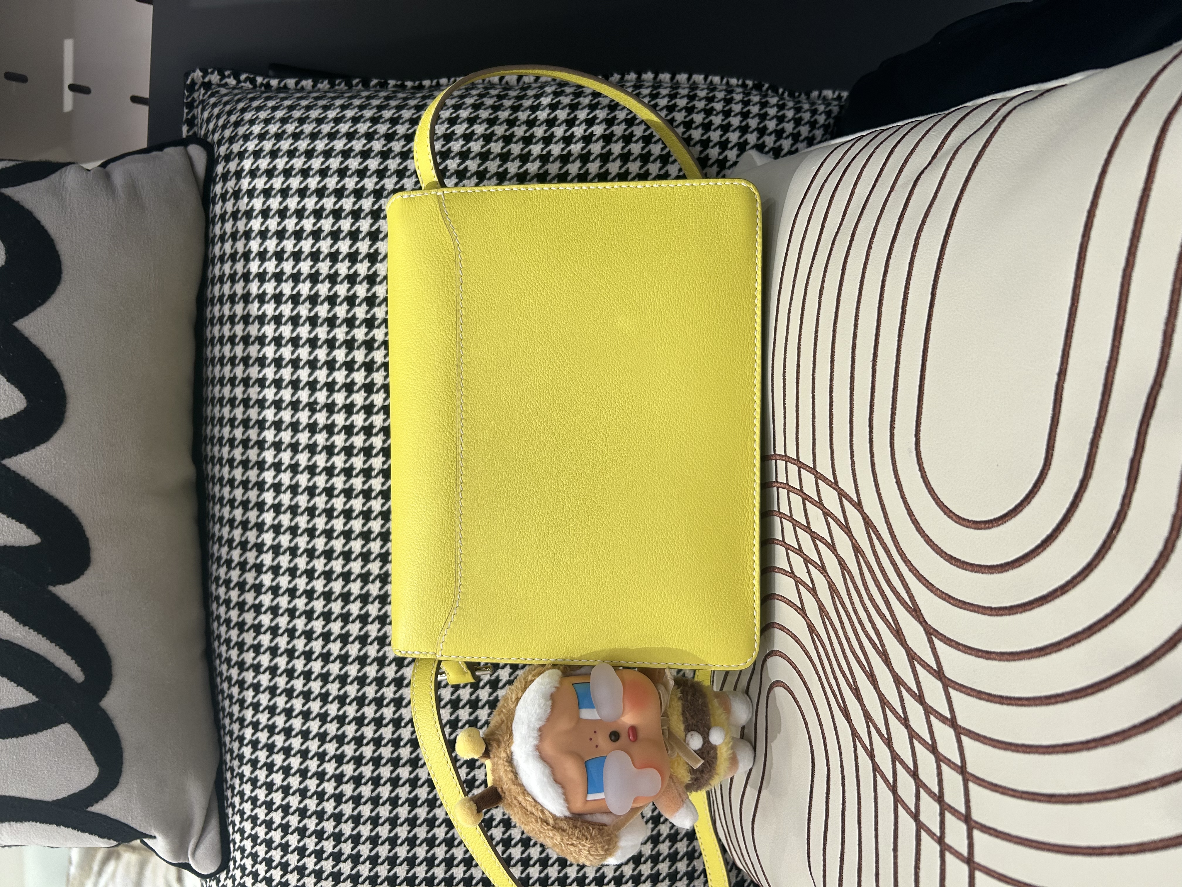 Hermes roulis 23,STAMP D , 9R  ,100%Authentic ,98%new ✅收據副本✅dust bag 