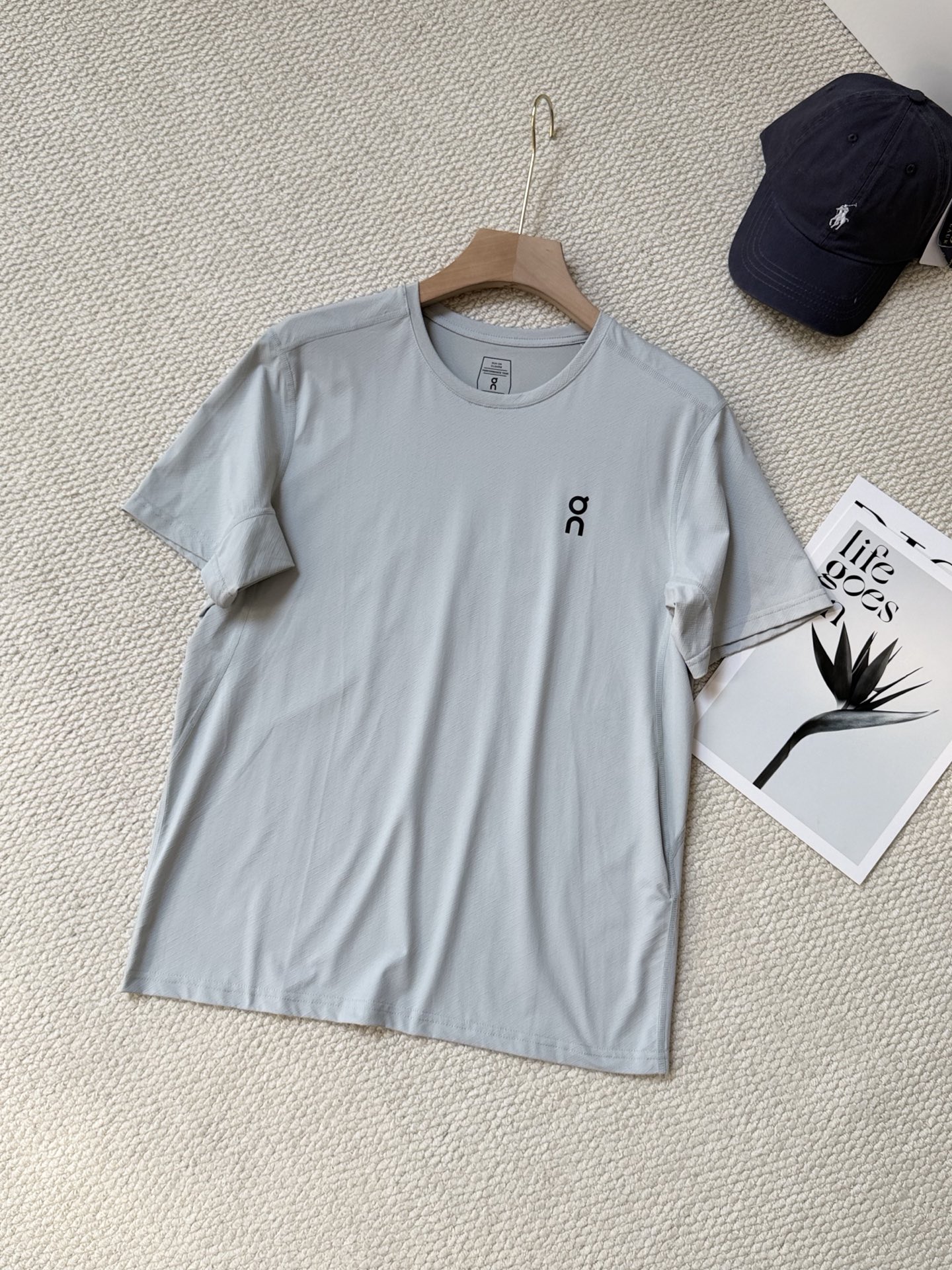 $168件。2件起$158件。🏃‍♂️6色選擇【On 昂 Club-T 高彈速乾T恤】✨運動＋日常兩用｜夏天必備✨