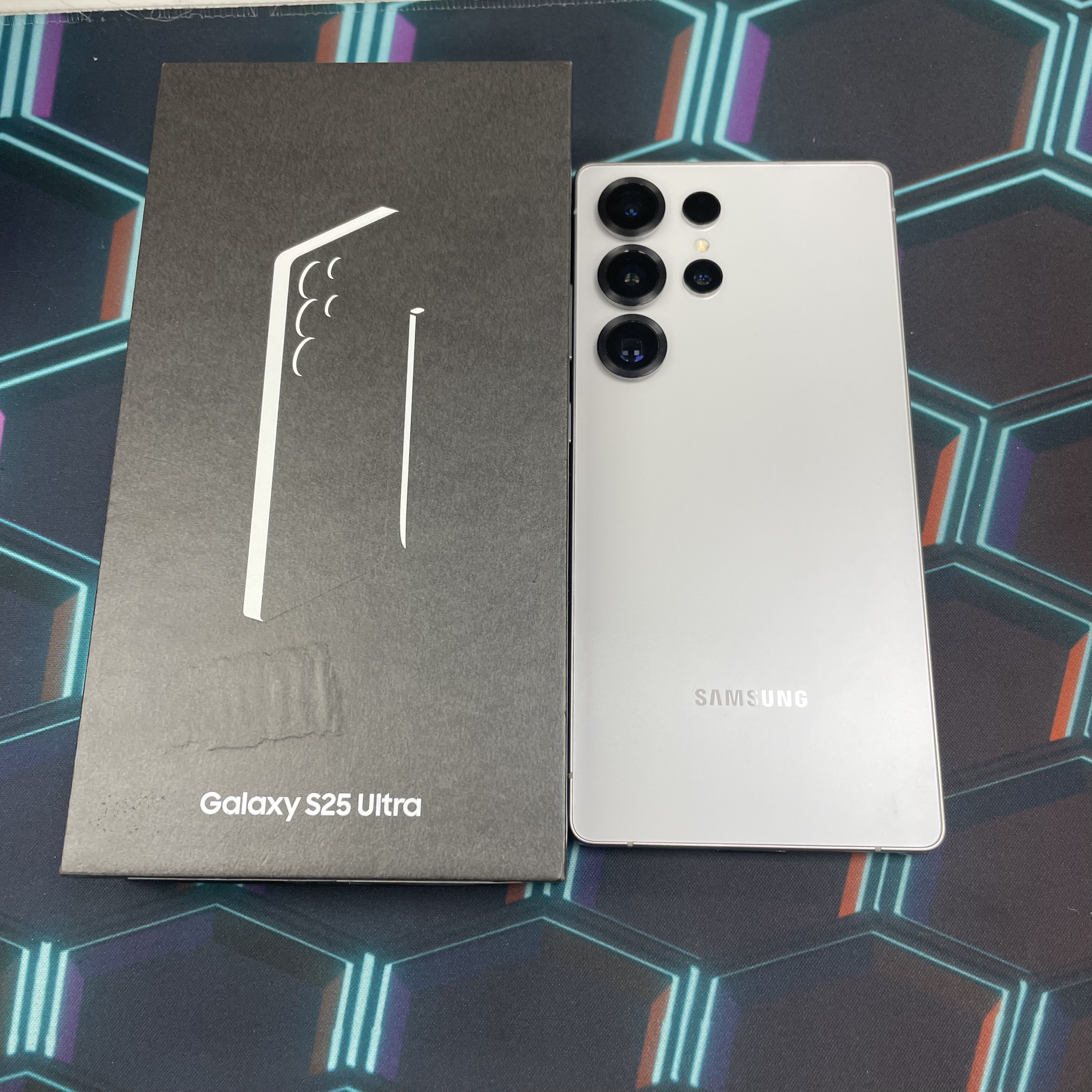 *6527 Galaxy S25 Ultra 完美機 12+512GB 銀色 sliver