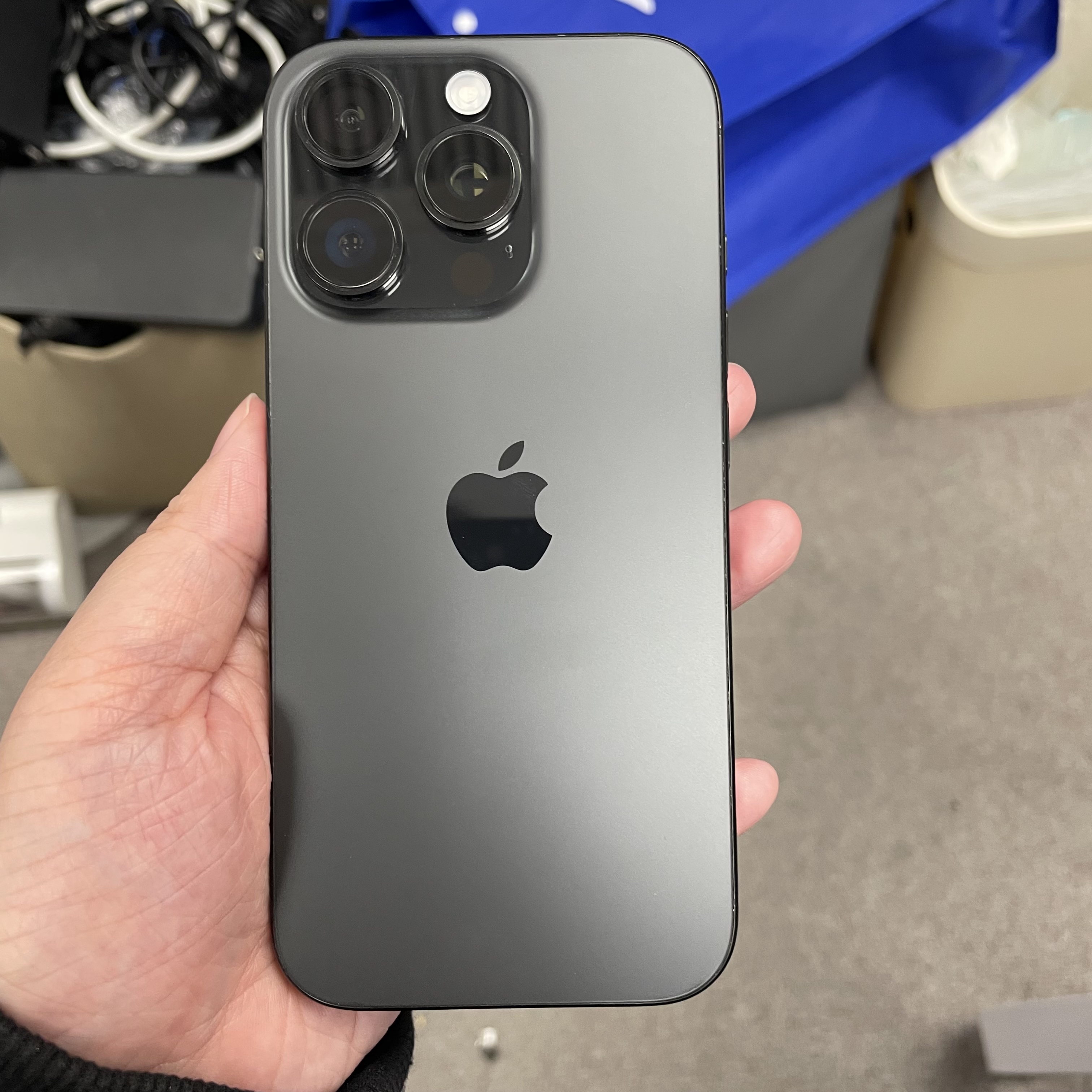 *5944 16 pro 勁靚機 256GB 電100 黑色 black