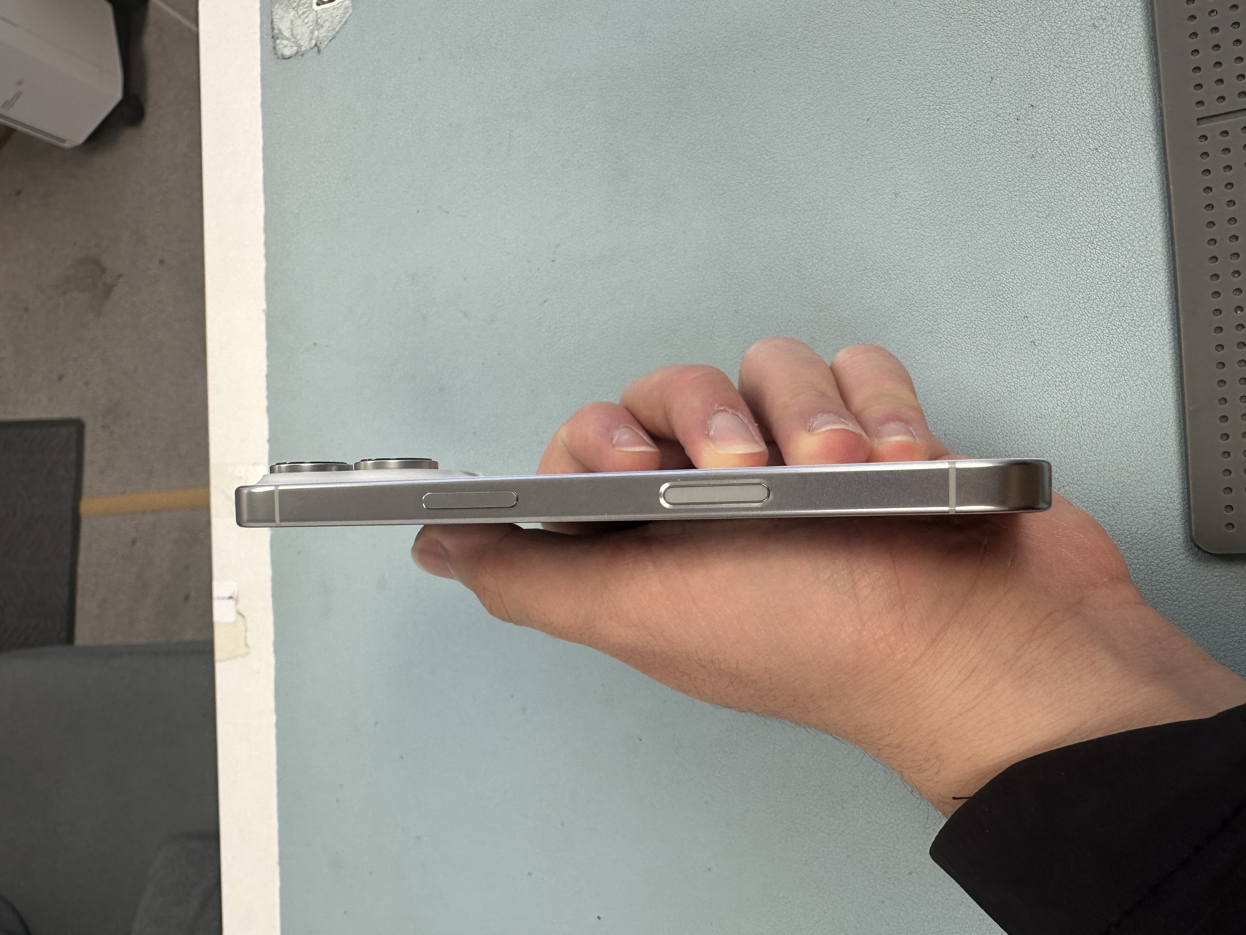 *6060 16 Pro 勁靚機 512GB 電89 白色 White